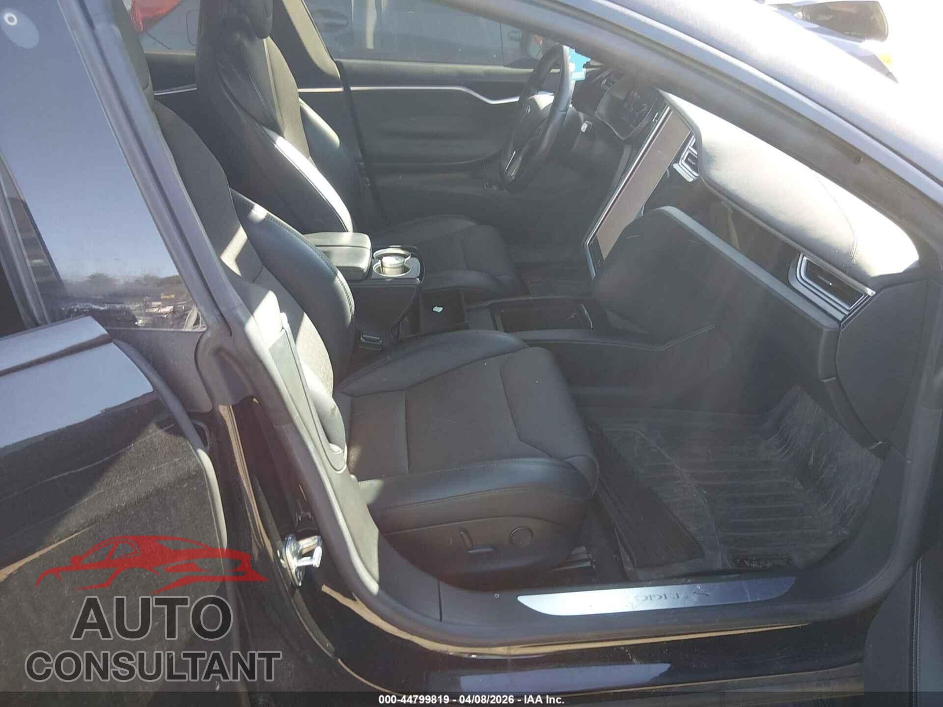 TESLA MODEL S 2017 - 5YJSA1E18HF218326
