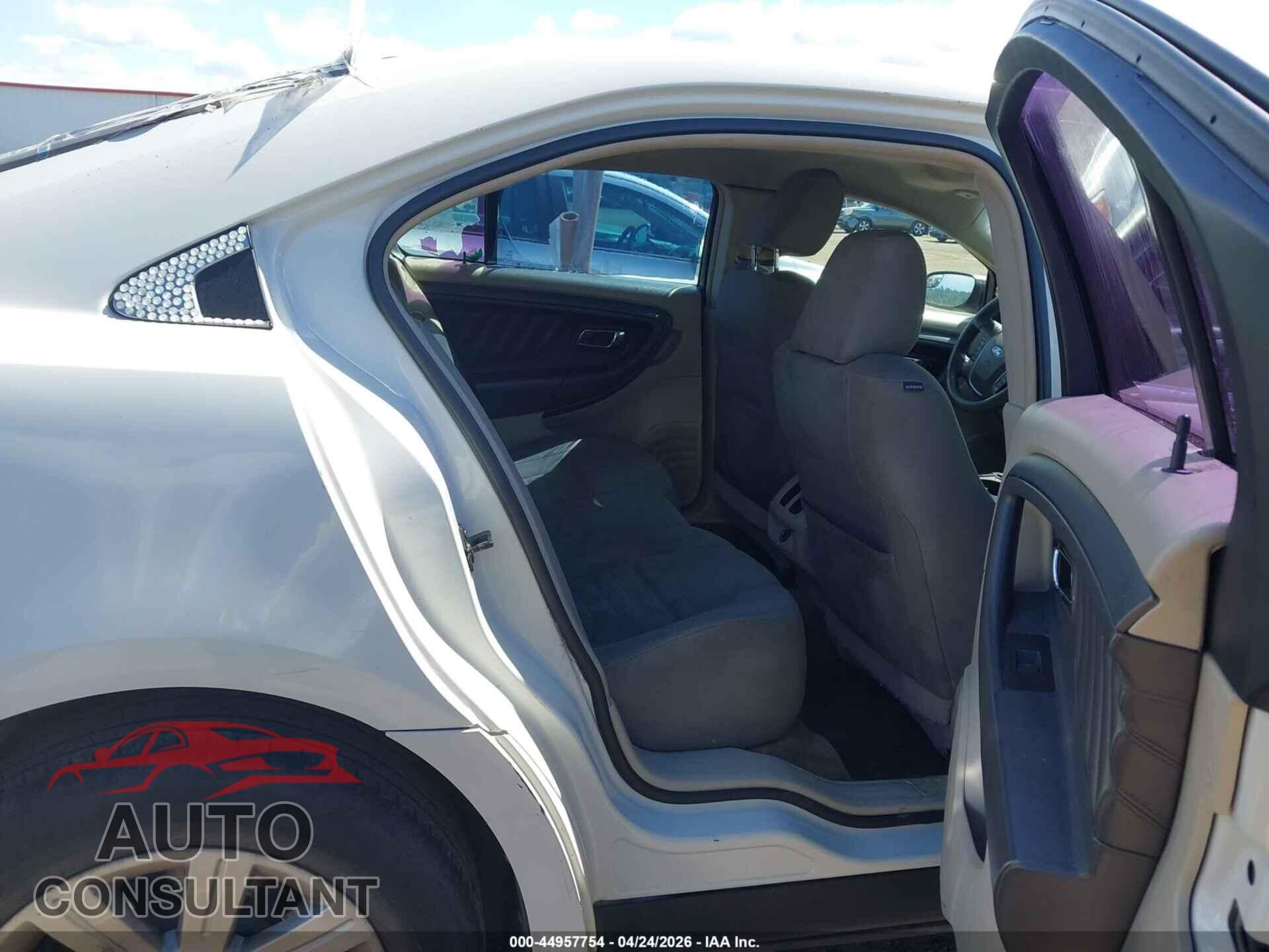 FORD TAURUS 2012 - 1FAHP2DW5CG140121