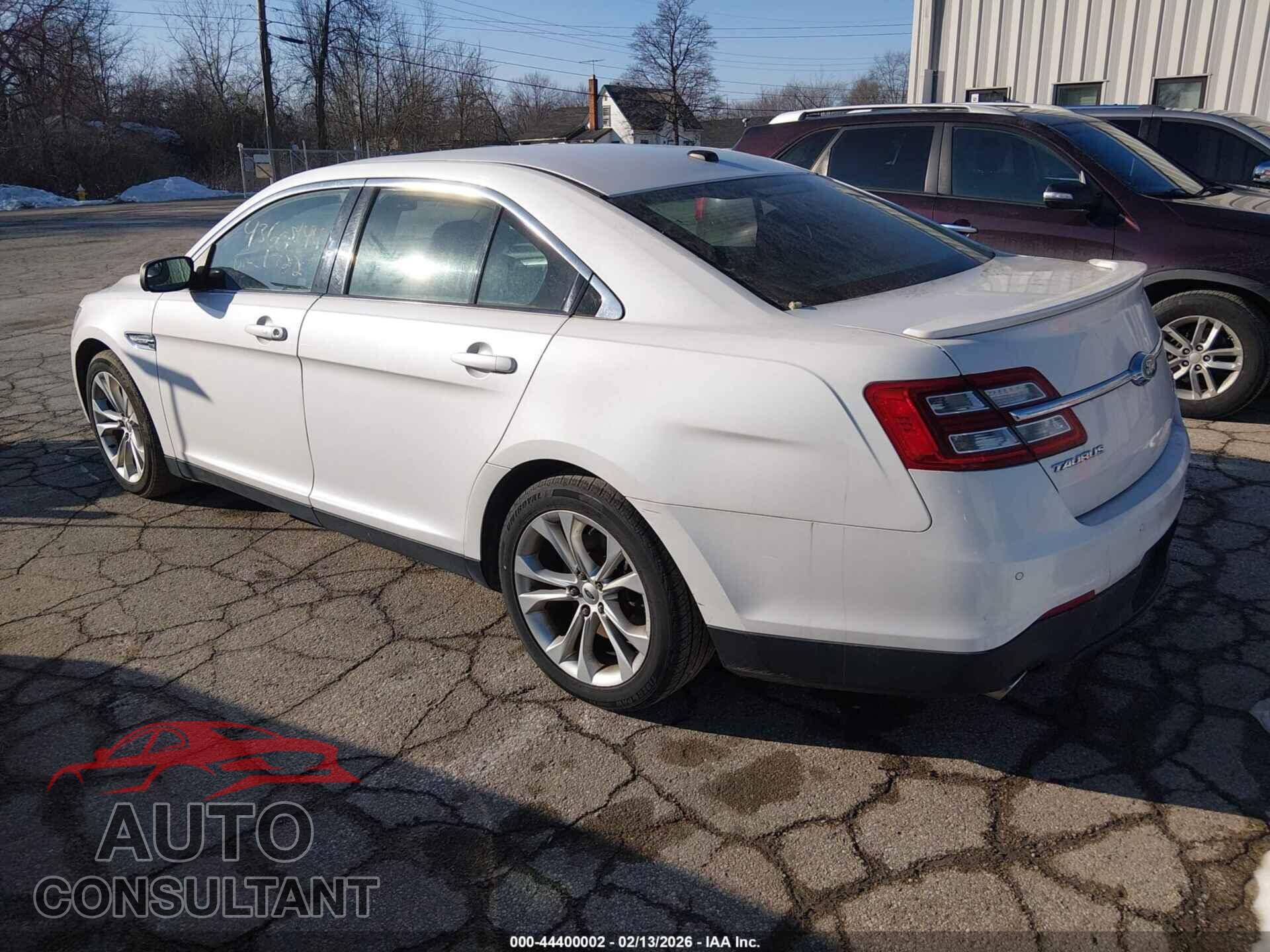 FORD TAURUS 2013 - 1FAHP2E82DG161722