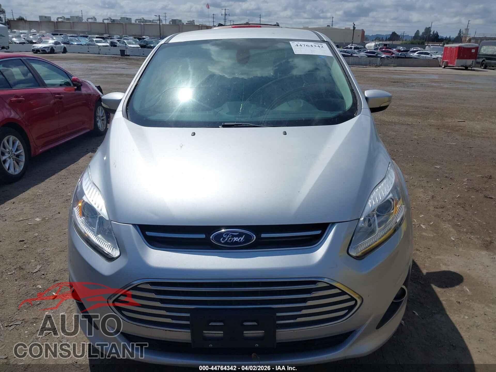 FORD C-MAX ENERGI 2017 - 1FADP5FU6HL112368