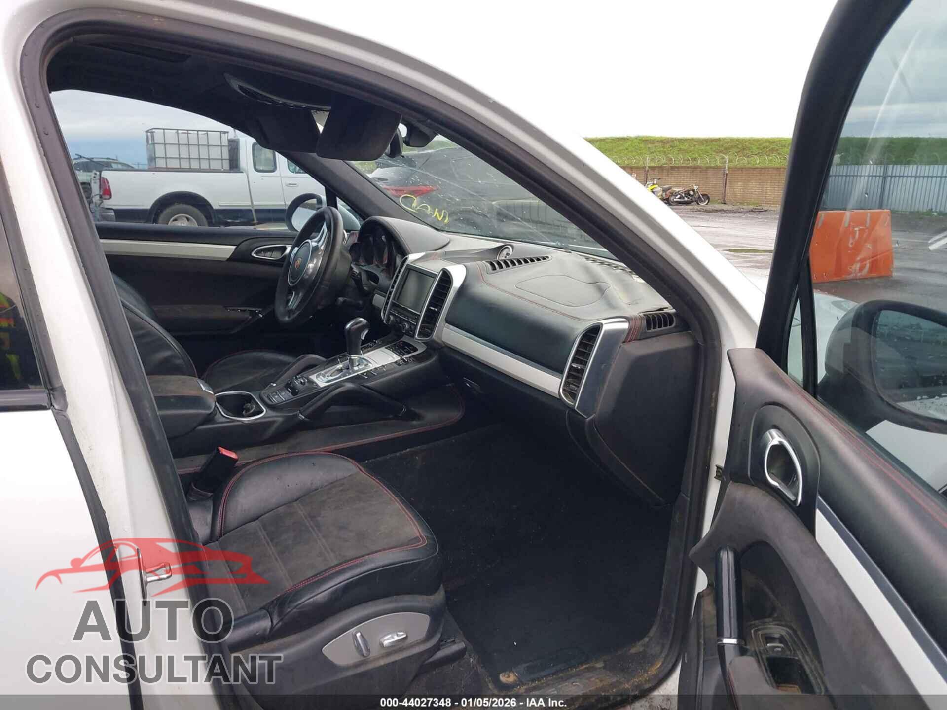 PORSCHE CAYENNE 2014 - WP1AD2A20ELA73362