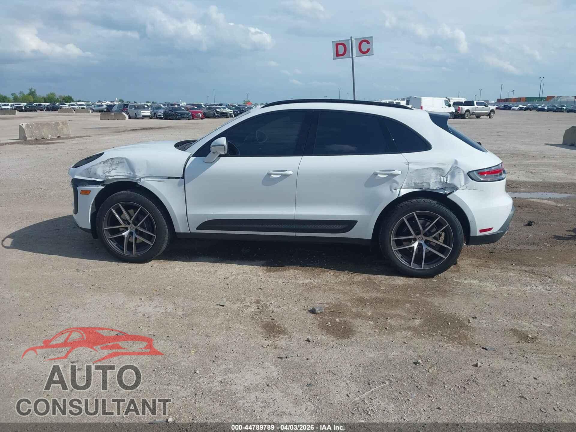 PORSCHE MACAN 2023 - WP1AA2A5XPLB17874