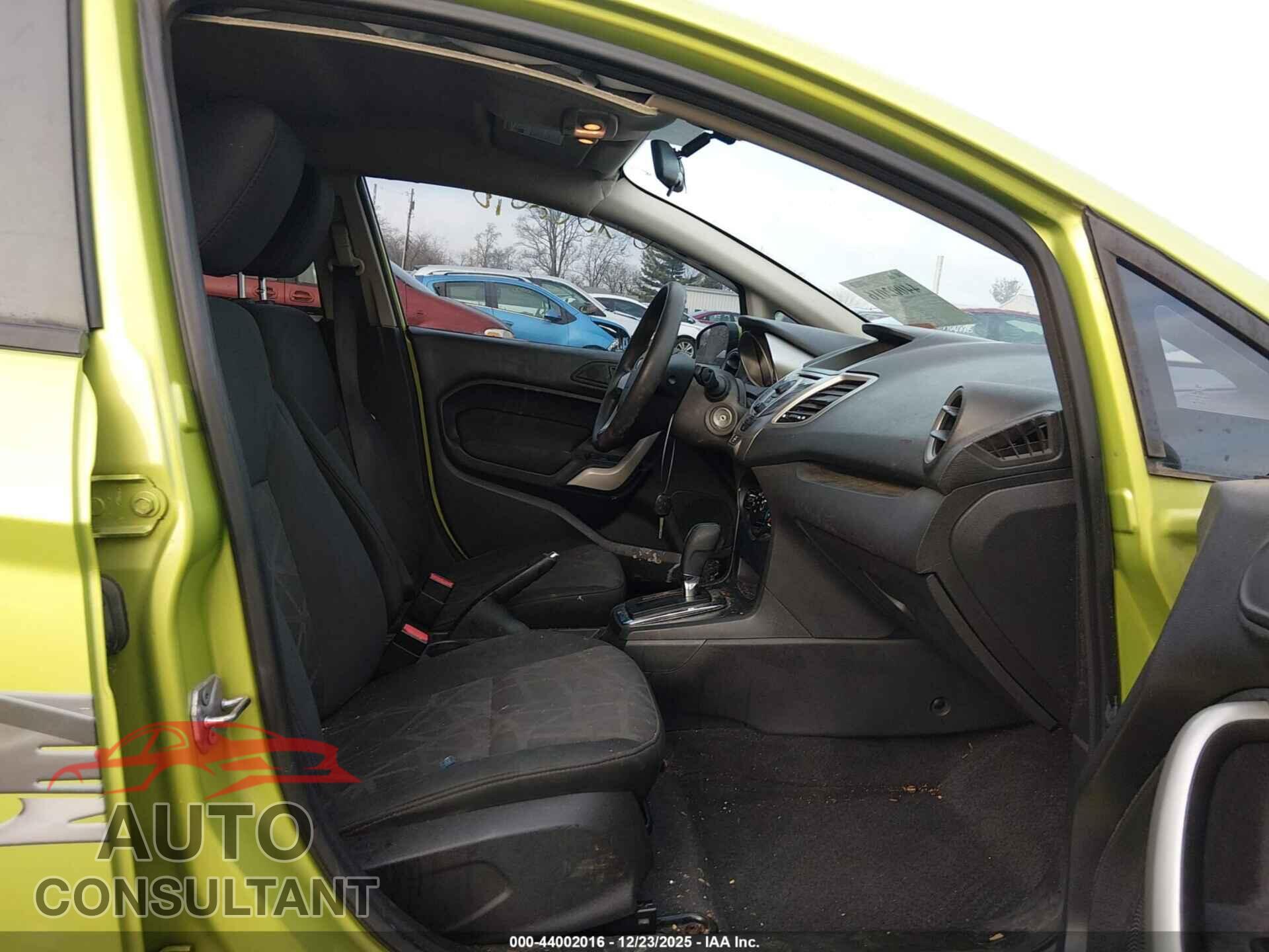 FORD FIESTA 2012 - 3FADP4EJ2CM153315