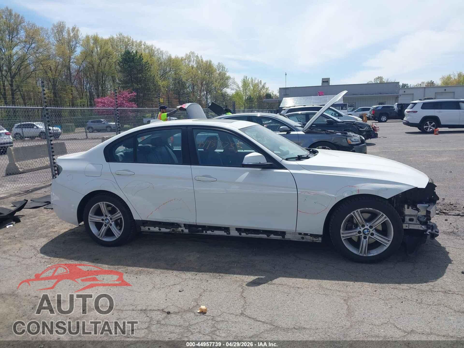 BMW 320I 2015 - WBA3C3G57FNS73162