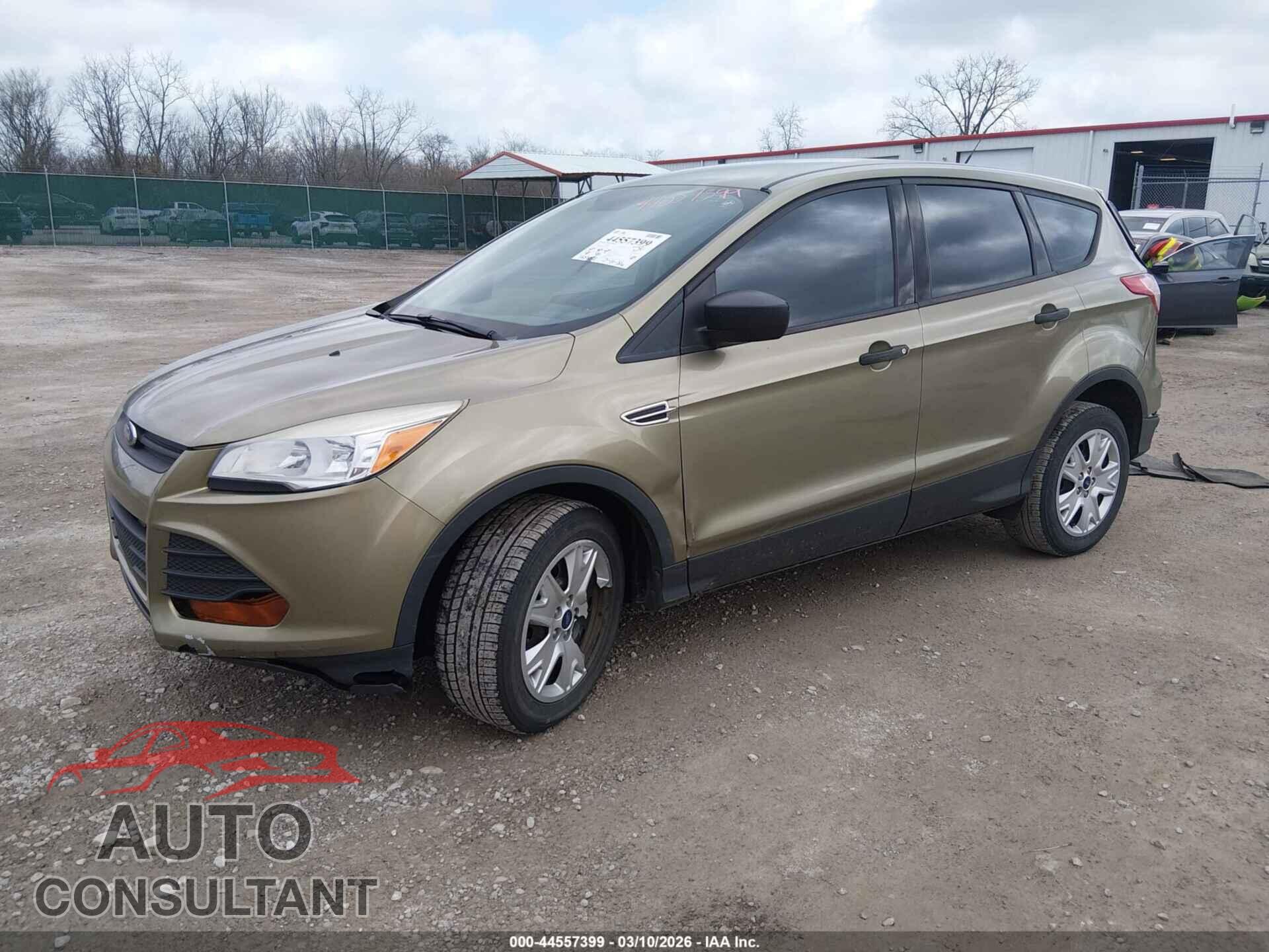 FORD ESCAPE 2013 - 1FMCU0F79DUC09656