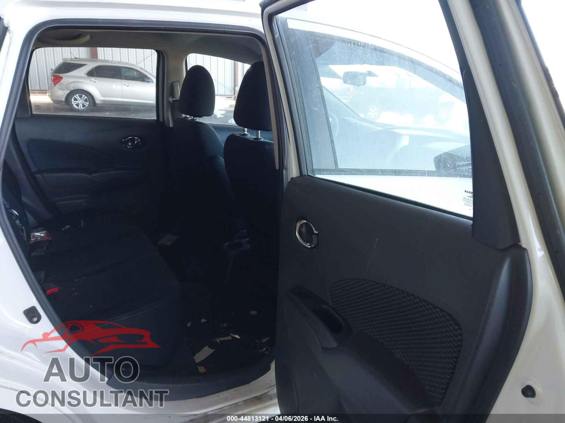 NISSAN VERSA NOTE 2015 - 3N1CE2CP3FL410034