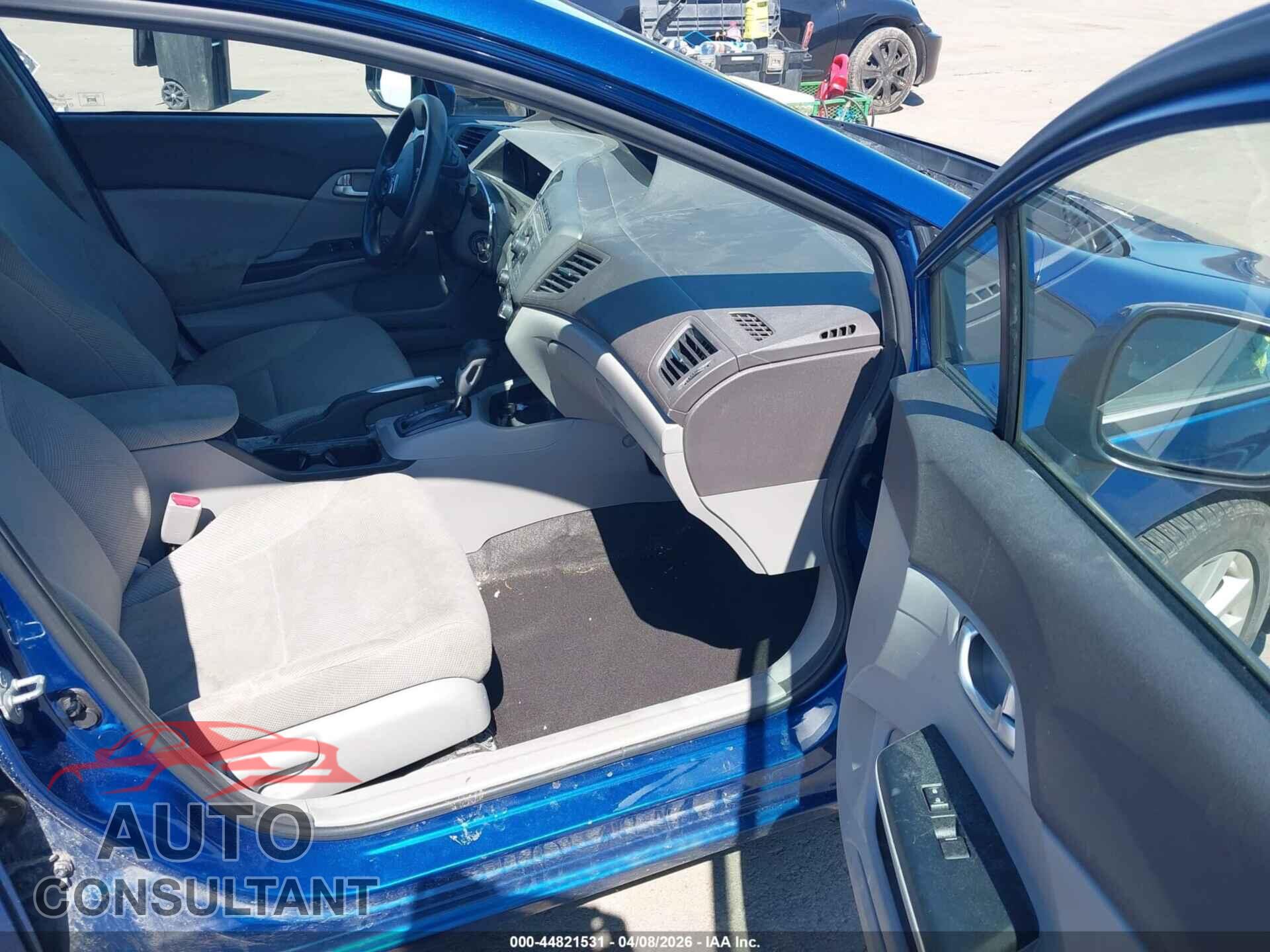 HONDA CIVIC 2012 - 19XFB2F80CE001271