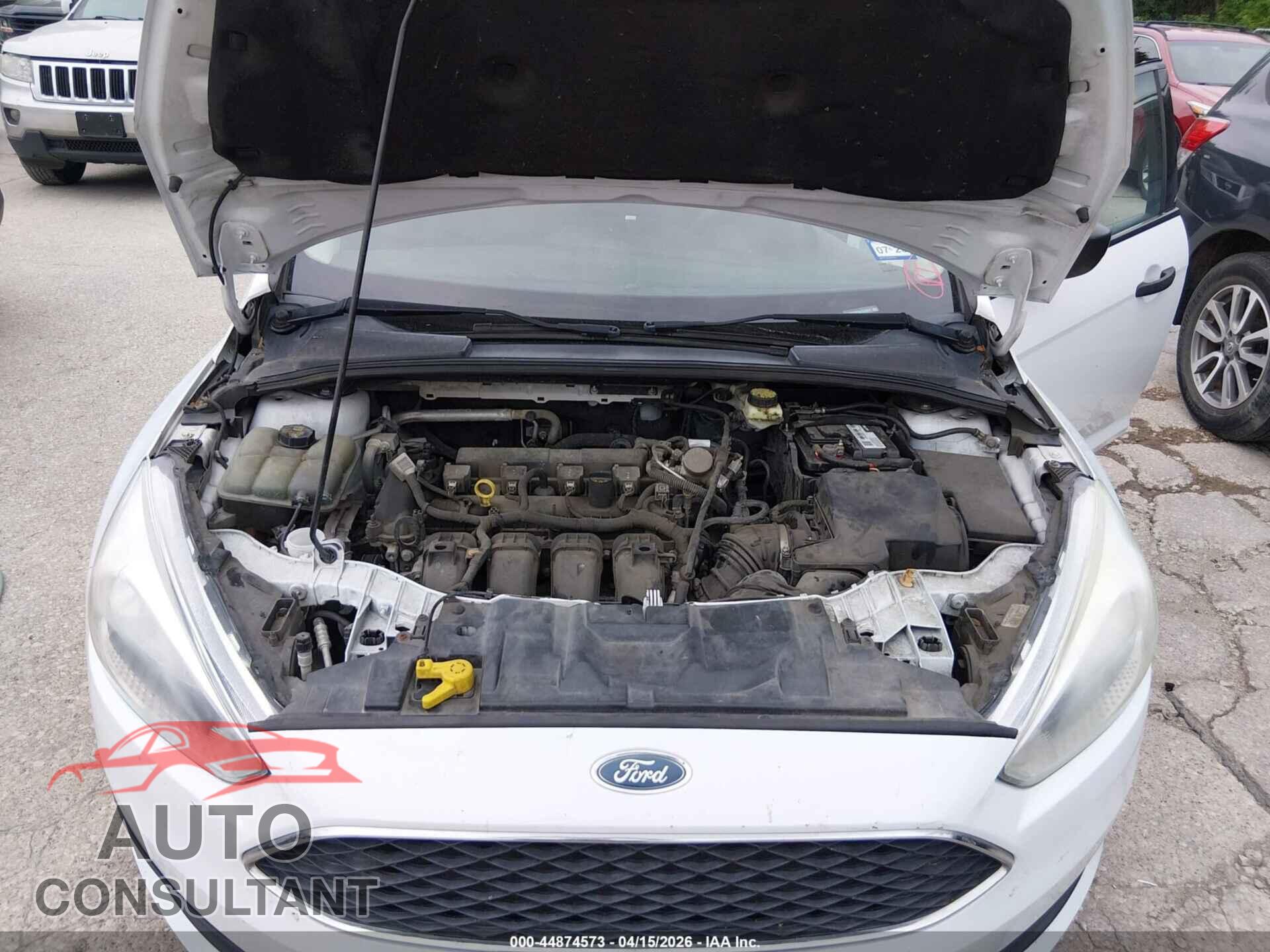 FORD FOCUS 2017 - 1FADP3E21HL211474