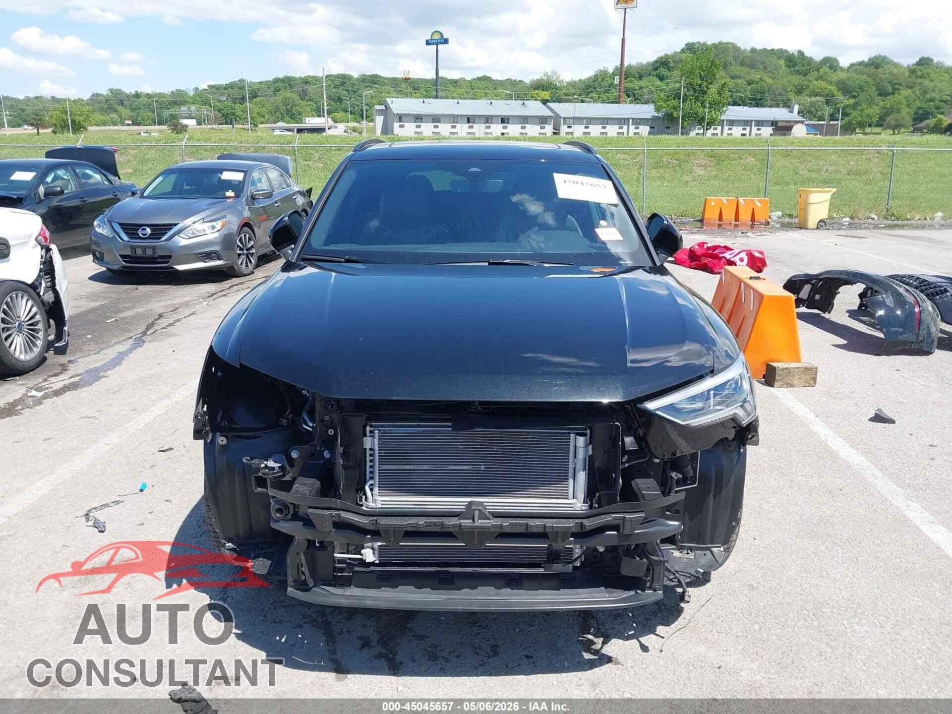 AUDI Q3 2025 - WA1EECF37S1079930