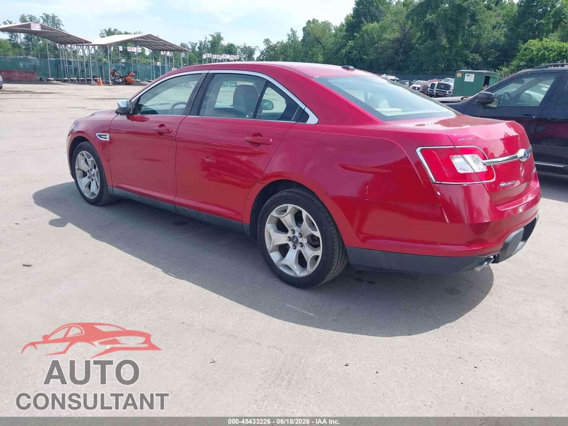 FORD TAURUS 2011 - 1FAHP2FW4BG141630