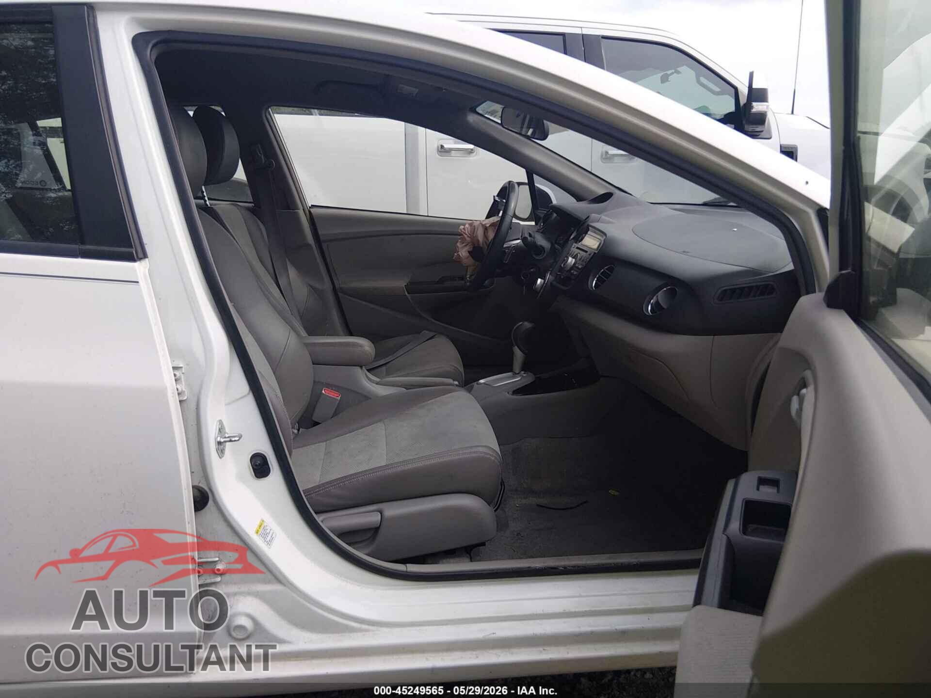 HONDA INSIGHT 2013 - JHMZE2H70DS006847