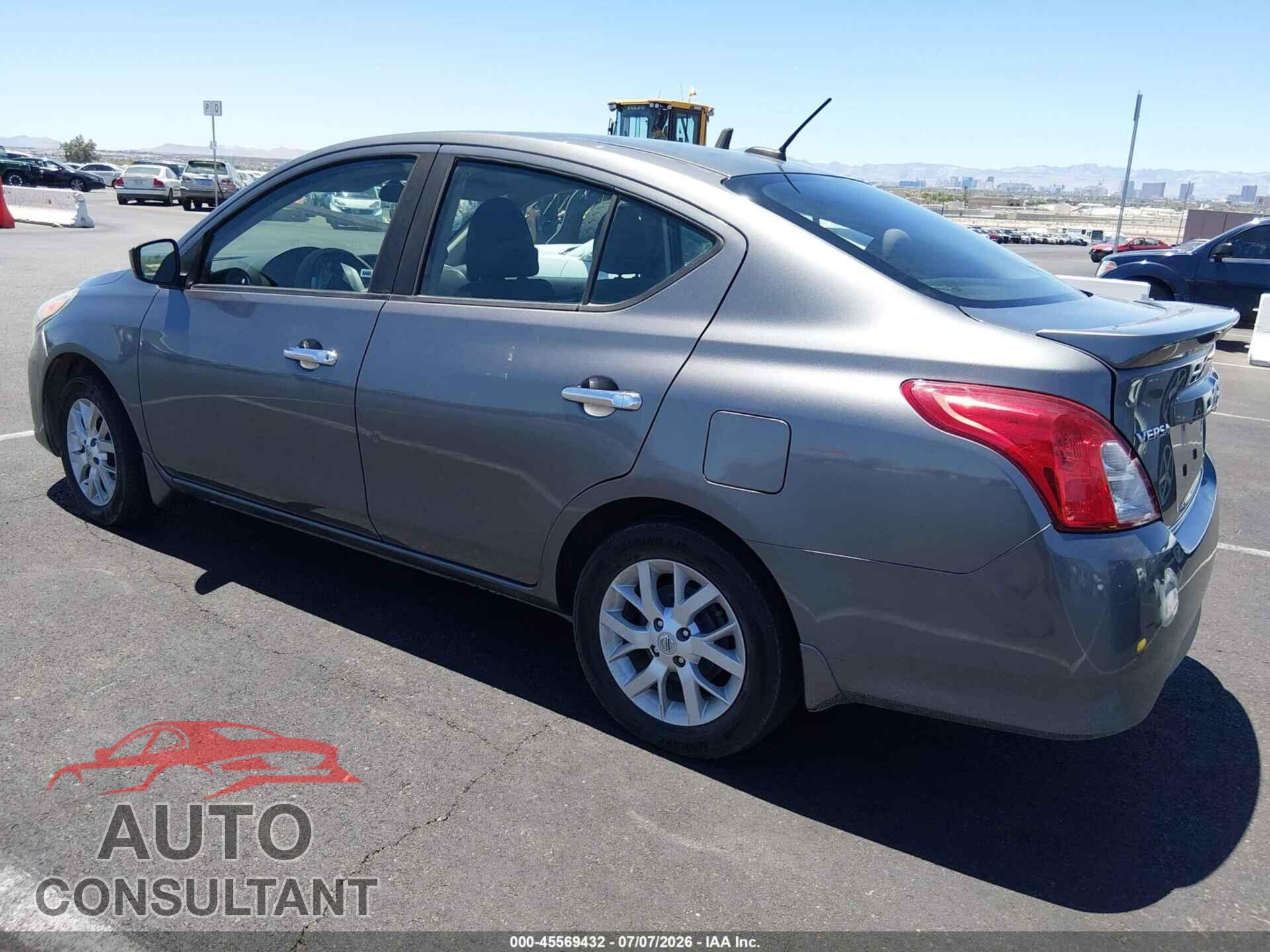 NISSAN VERSA 2017 - 3N1CN7AP1HL844164