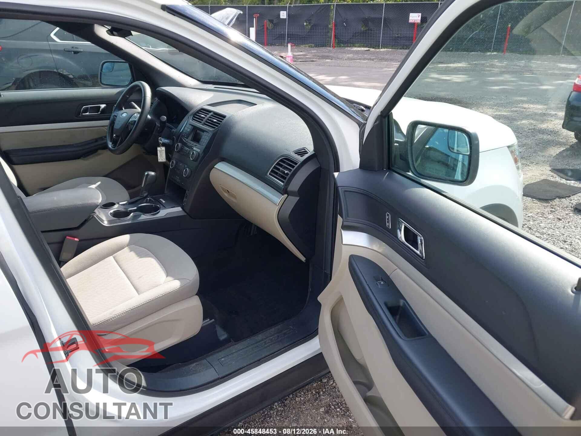 FORD EXPLORER 2018 - 1FM5K7B82JGB09379