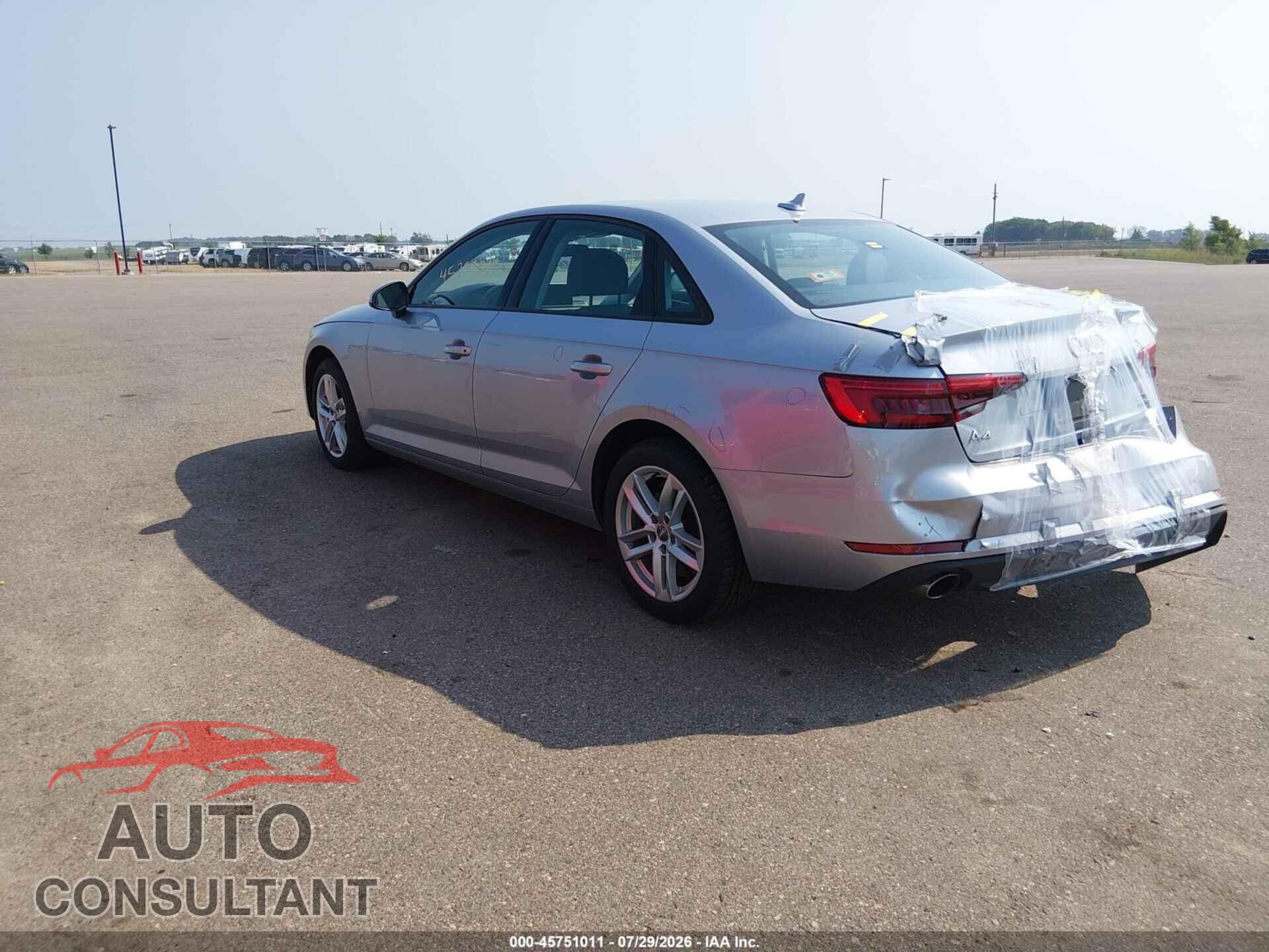 AUDI A4 2017 - WAUANAF43HN031213