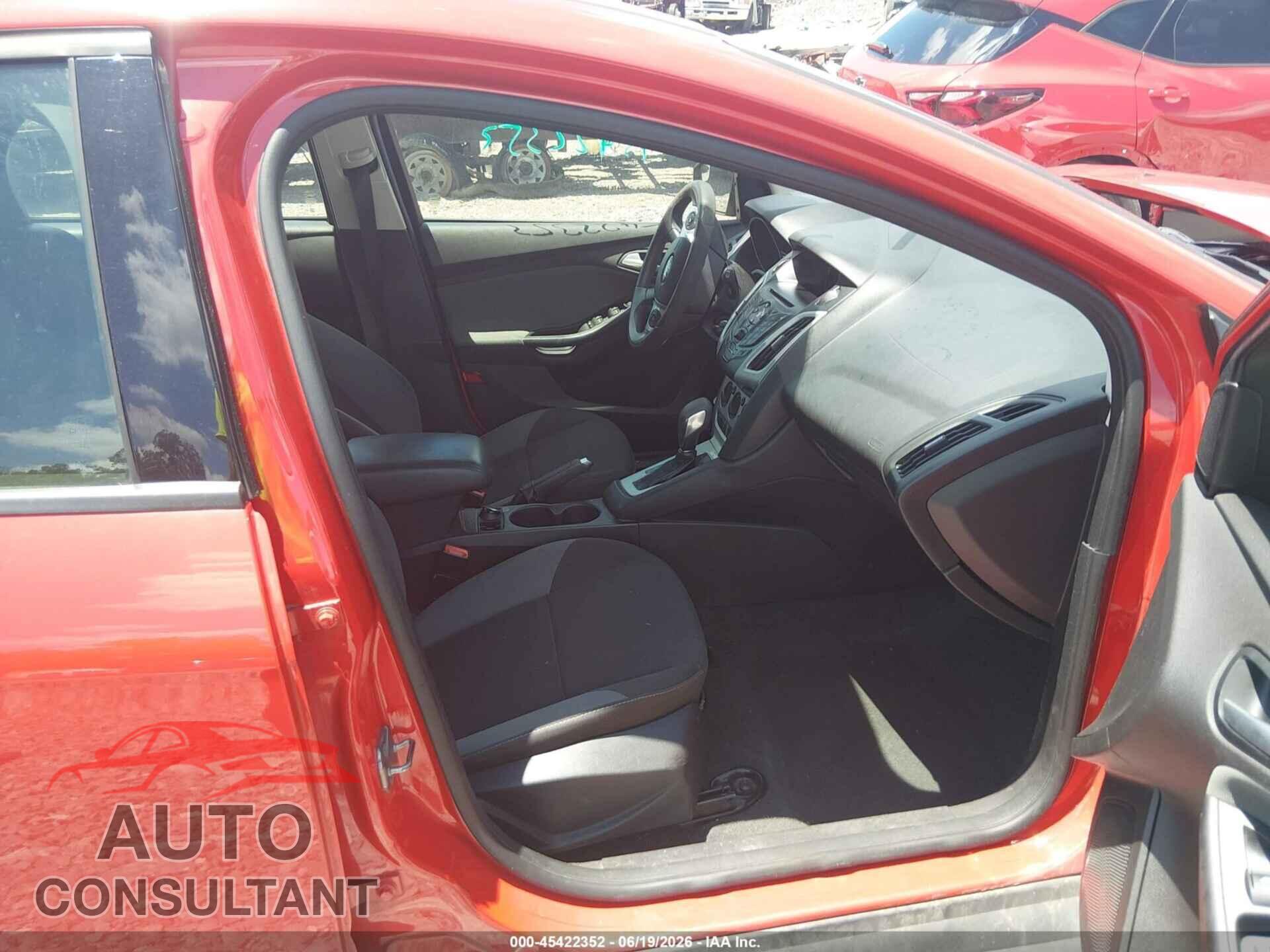 FORD FOCUS 2013 - 1FADP3K20DL343897
