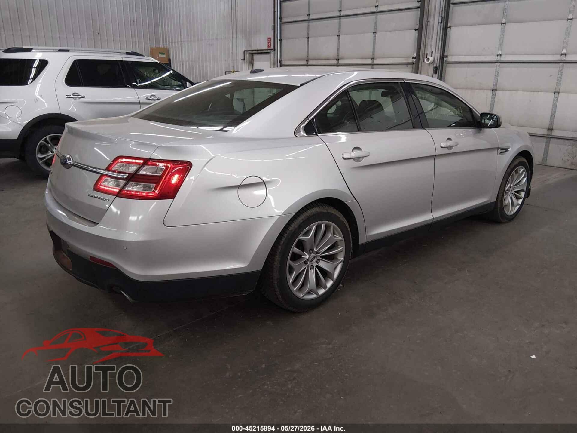 FORD TAURUS 2016 - 1FAHP2F88GG111037