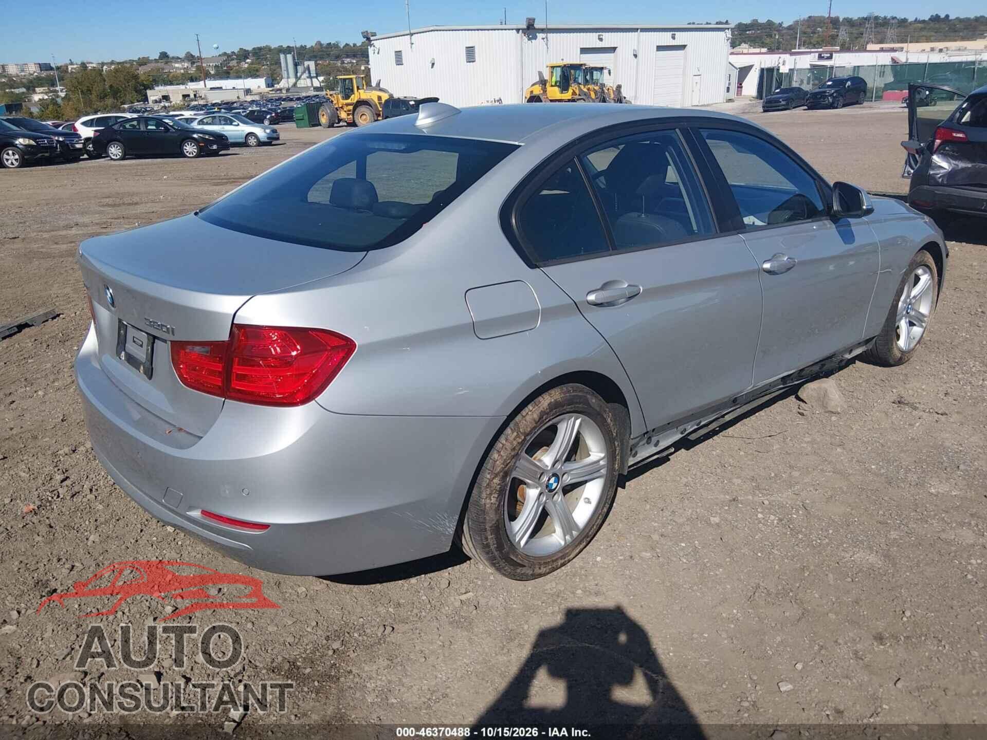 BMW 320I 2015 - WBA3C3C51FP665063