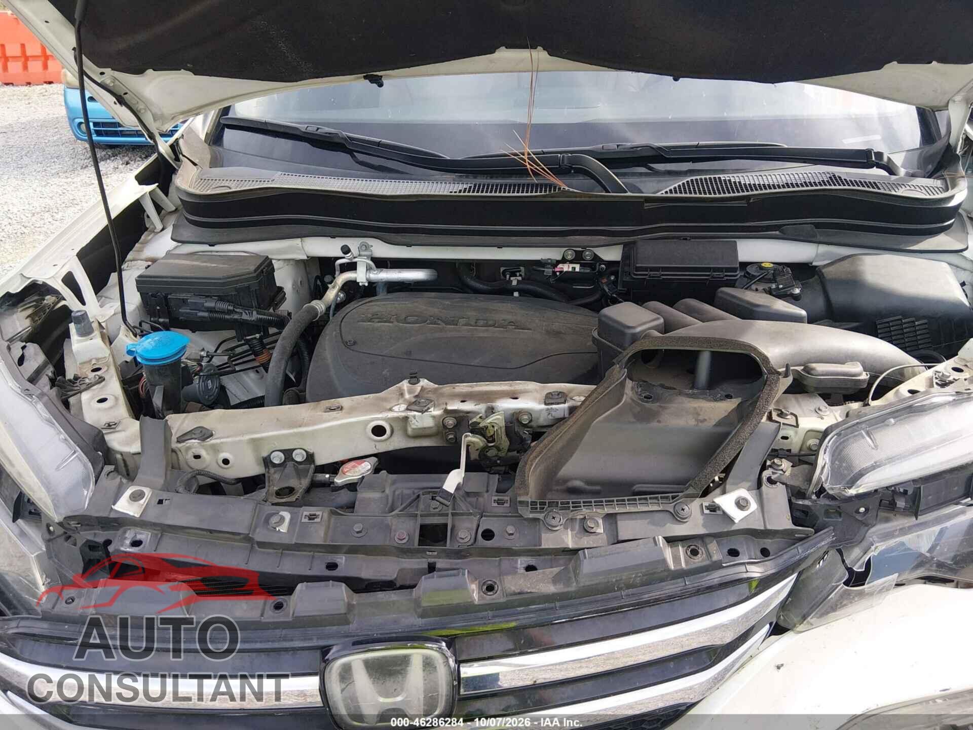 HONDA PILOT 2017 - 5FNYF6H92HB020478
