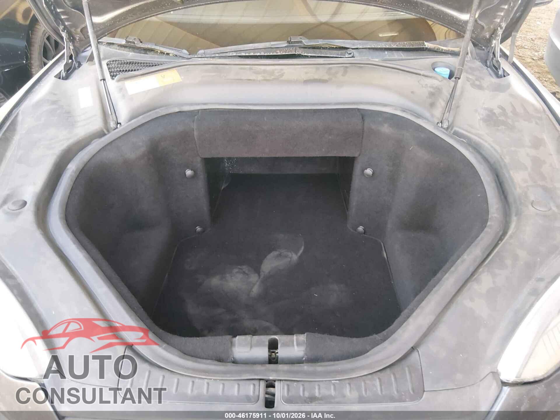 TESLA MODEL S 2014 - 5YJSA1H13EFP59565