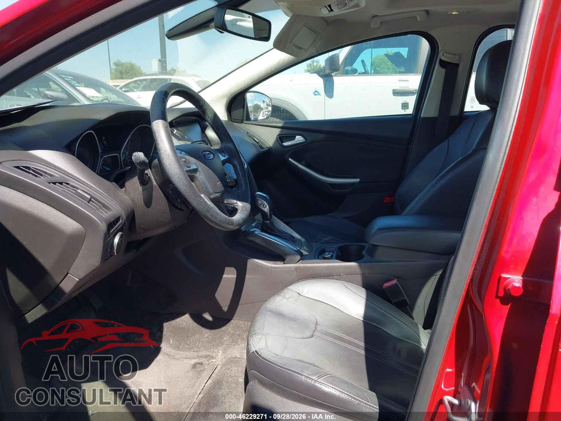 FORD FOCUS 2012 - 1FAHP3M20CL415744