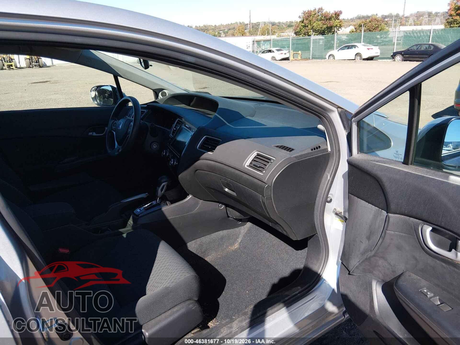 HONDA CIVIC 2015 - 19XFB2F74FE214655