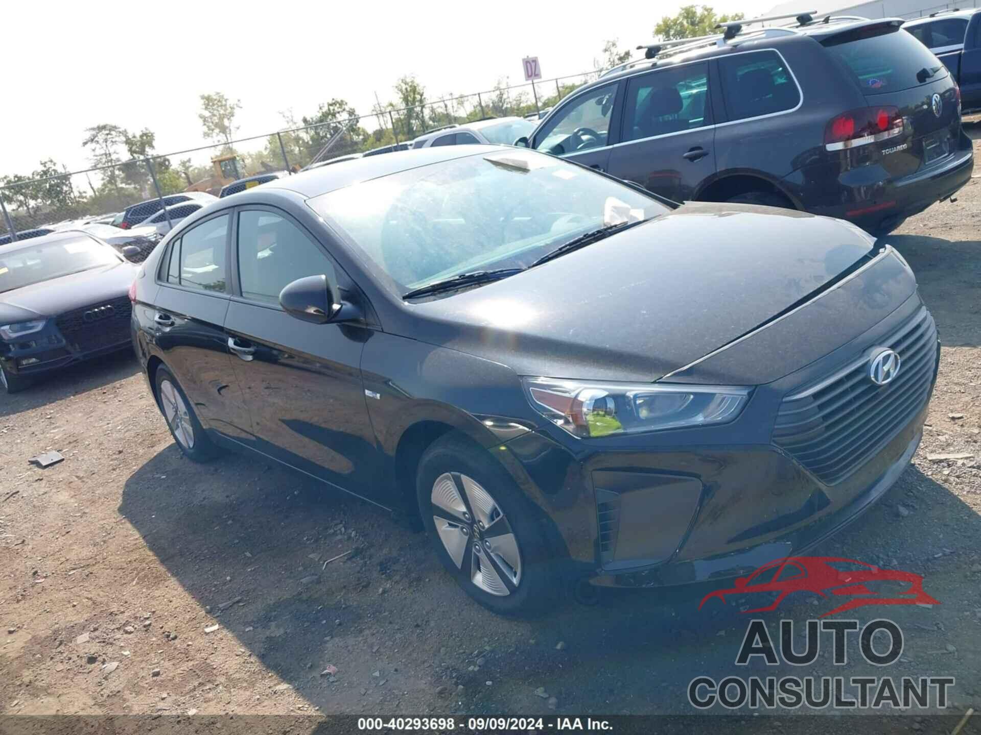 HYUNDAI IONIQ HYBRID 2017 - KMHC65LC9HU048479
