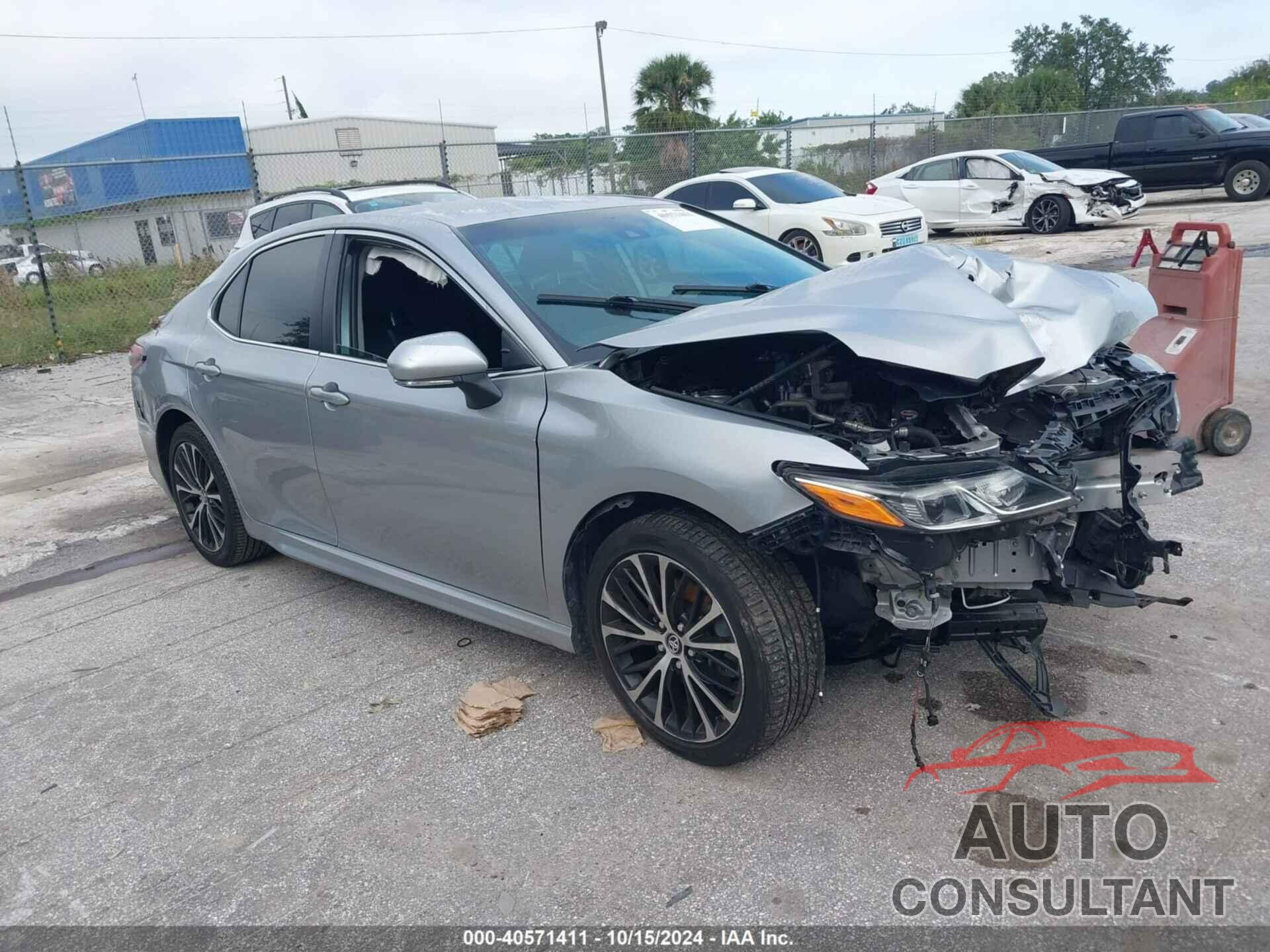 TOYOTA CAMRY 2019 - 4T1B11HK6KU734506