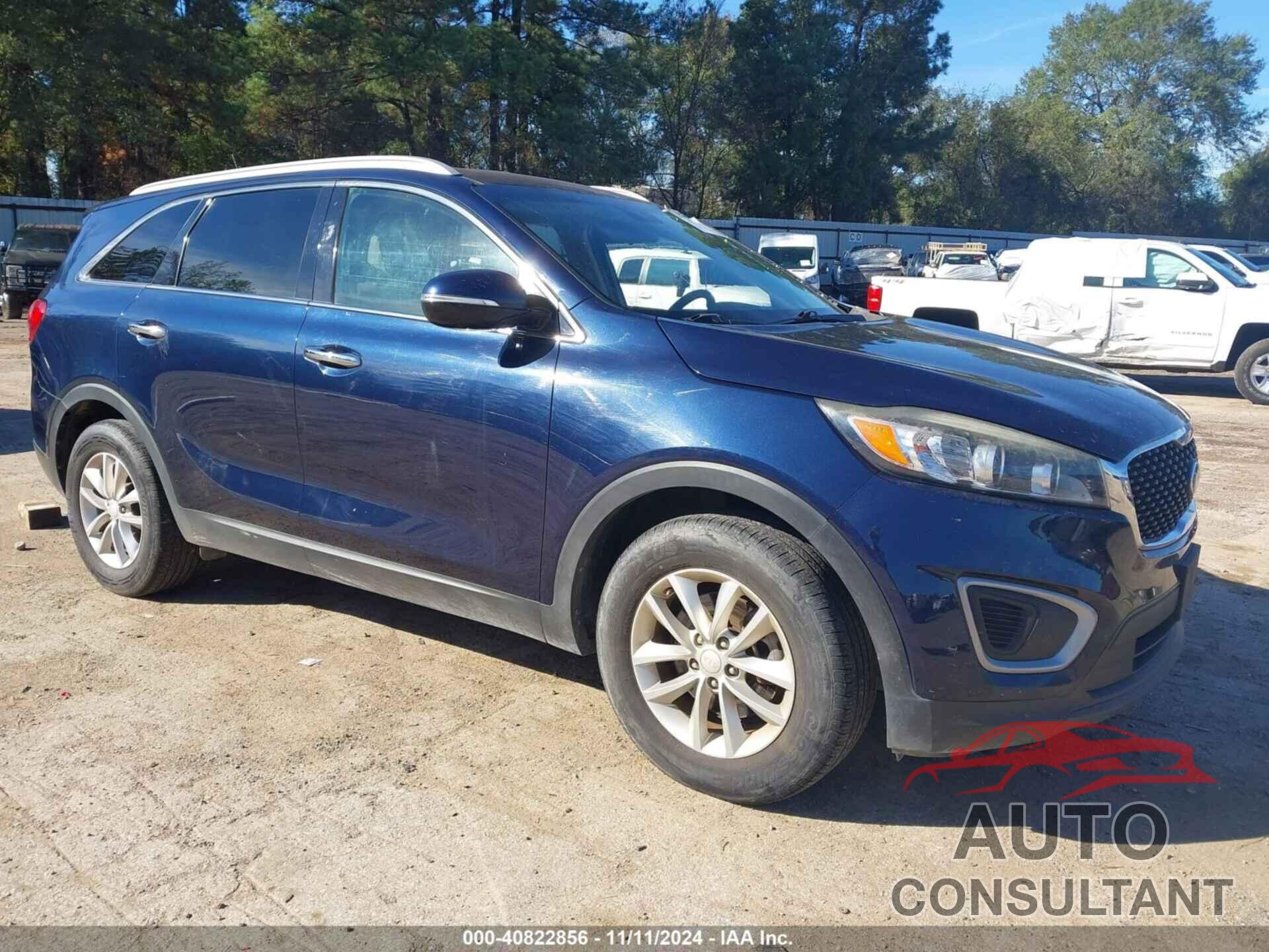 KIA SORENTO 2017 - 5XYPG4A36HG337157