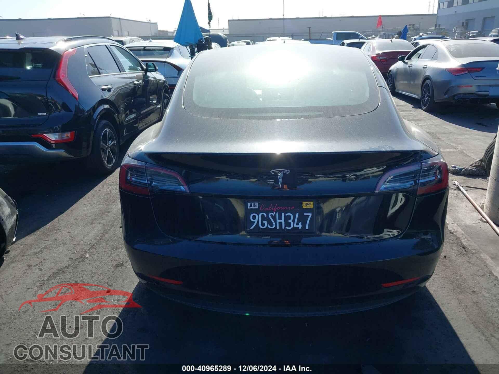 TESLA MODEL 3 2023 - 5YJ3E1EA2PF584631