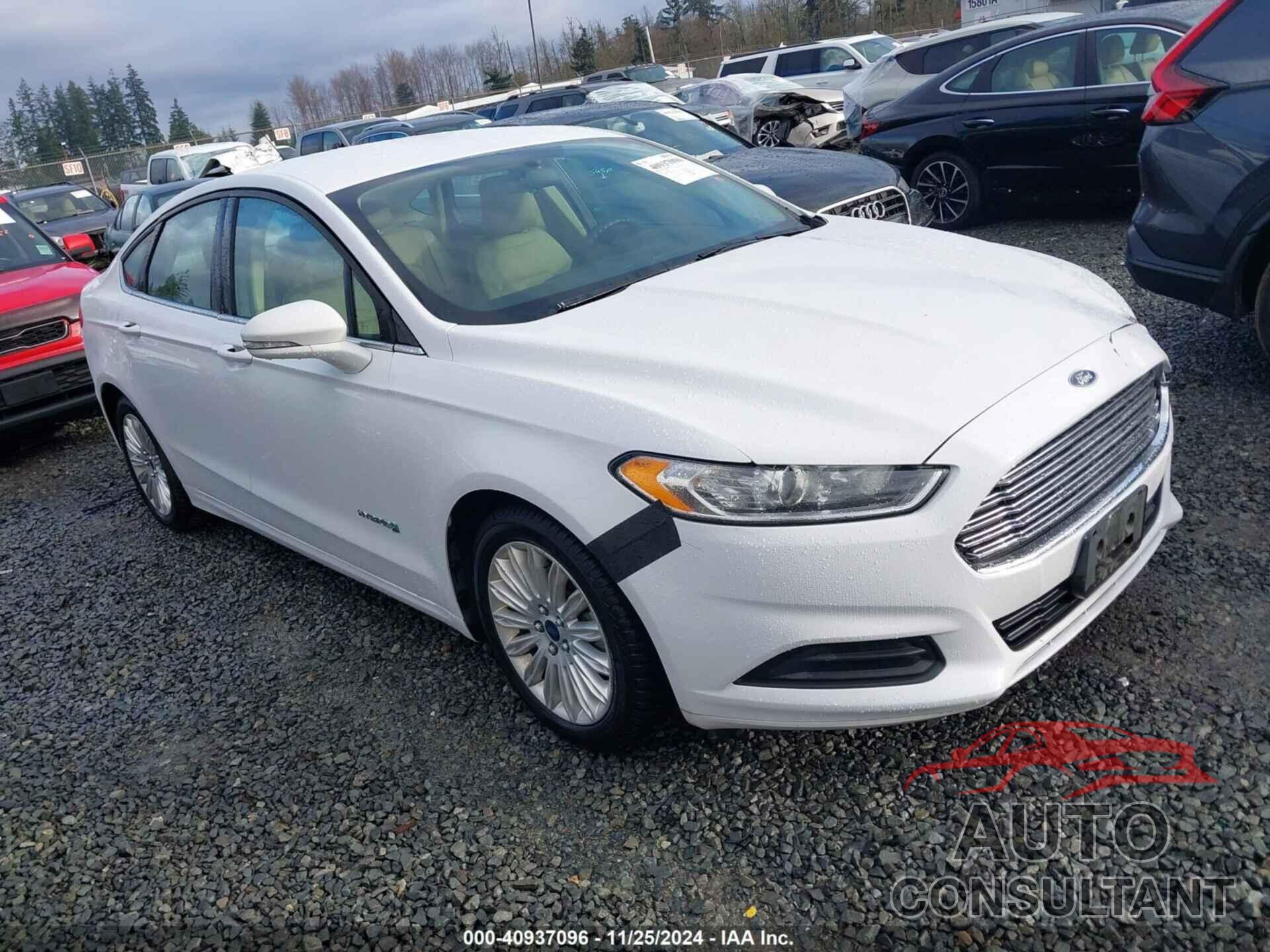 FORD FUSION HYBRID 2016 - 3FA6P0LU7GR218330