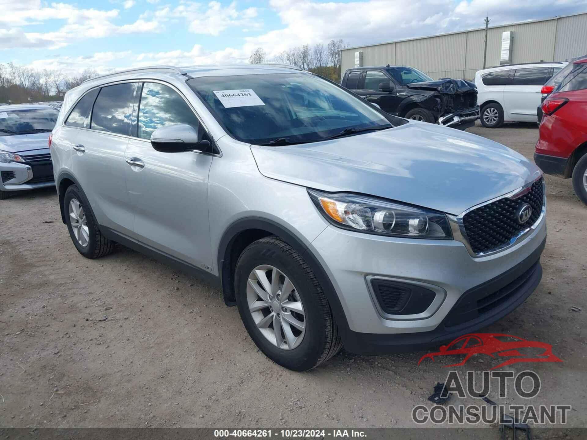 KIA SORENTO 2017 - 5XYPGDA35HG266436