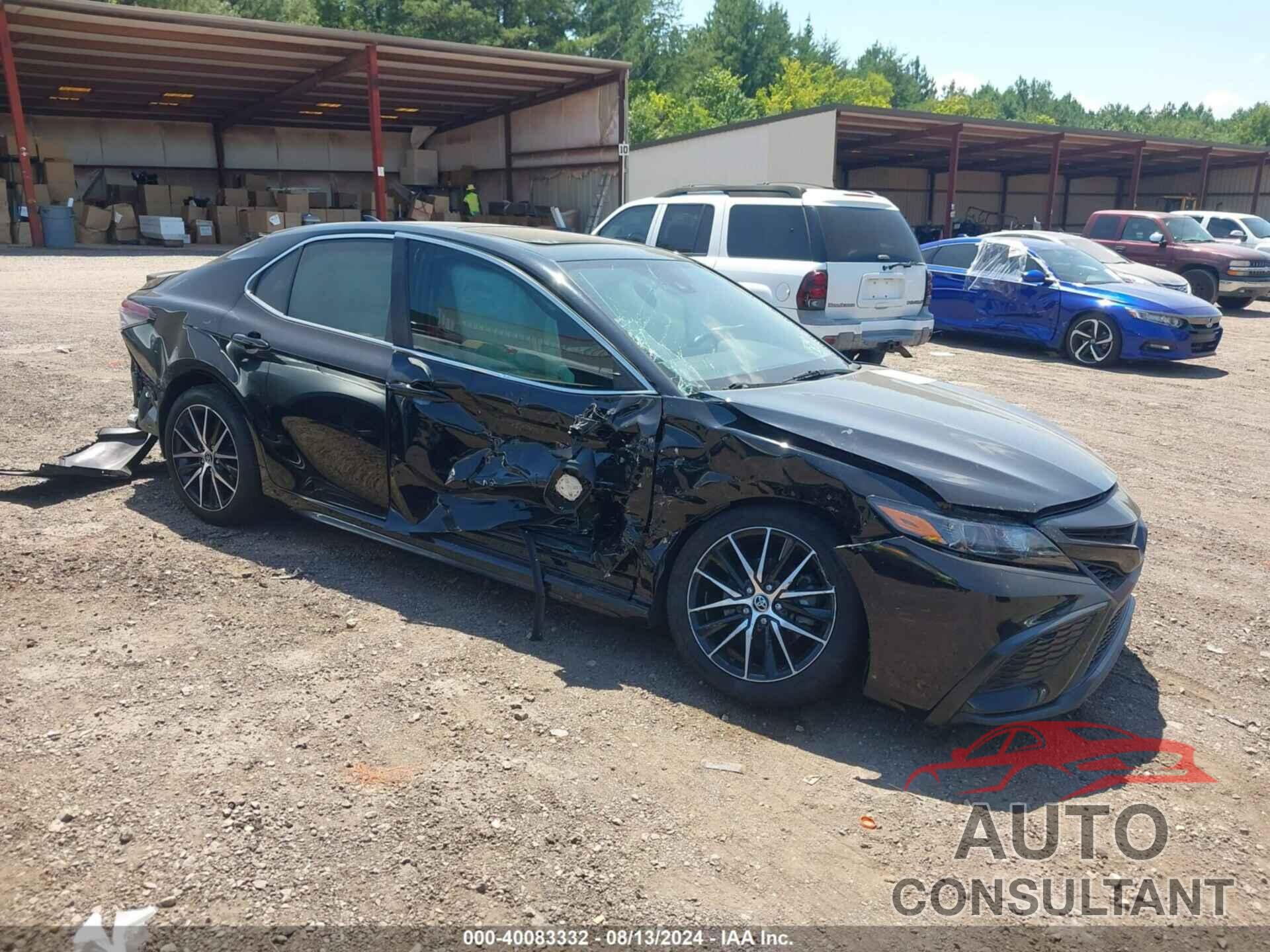 TOYOTA CAMRY 2022 - 4T1G11AK2NU618529