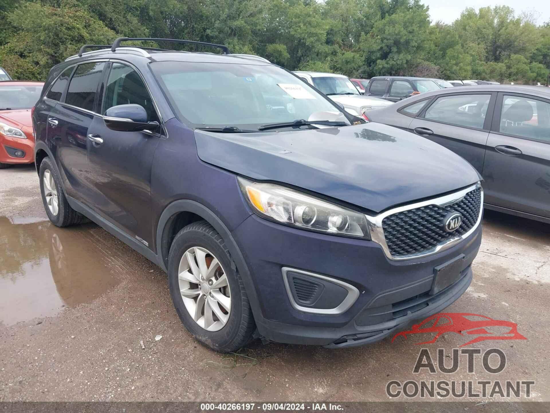 KIA SORENTO 2016 - 5XYPGDA57GG135167