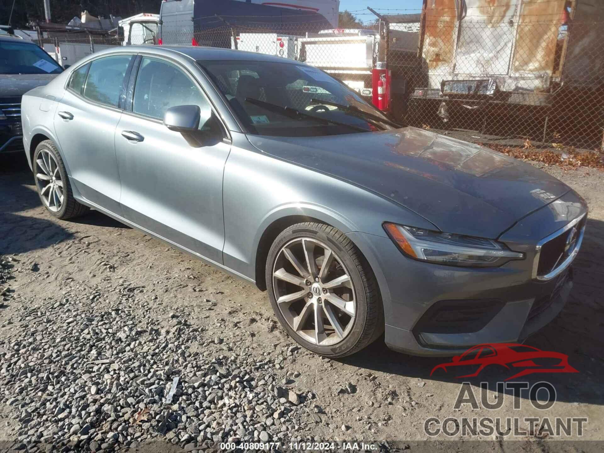 VOLVO S60 2019 - 7JR102FK7KG002591