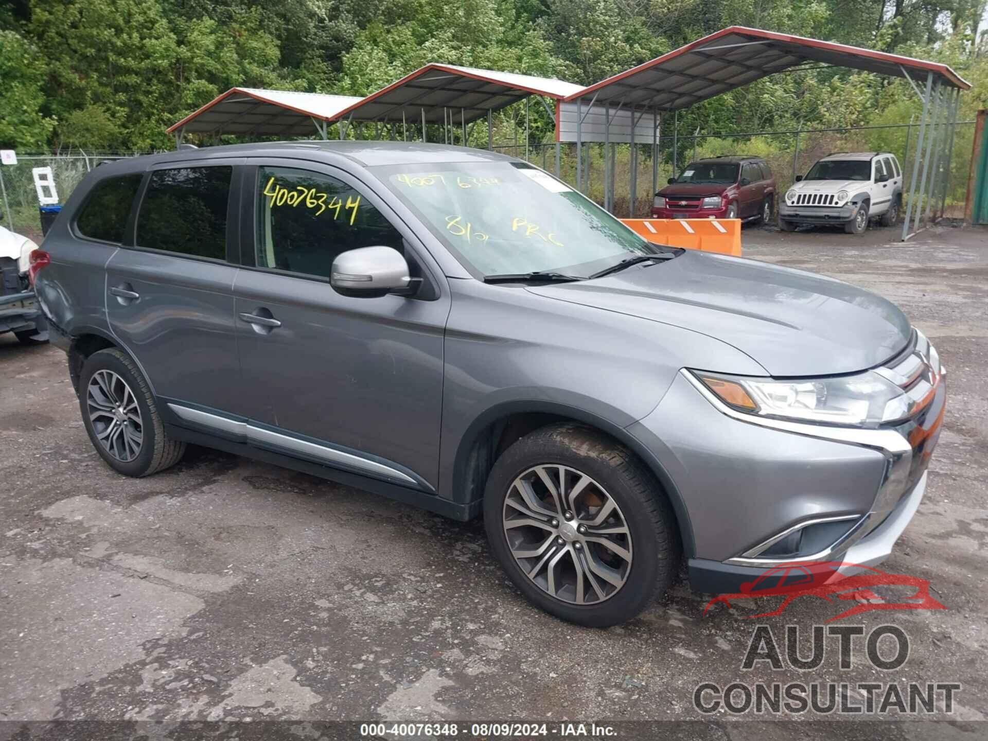 MITSUBISHI OUTLANDER 2018 - JA4AD3A31JJ003837