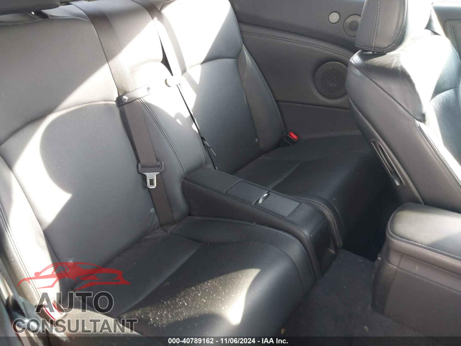 LEXUS IS 250C 2010 - JTHFF2C29A2513608