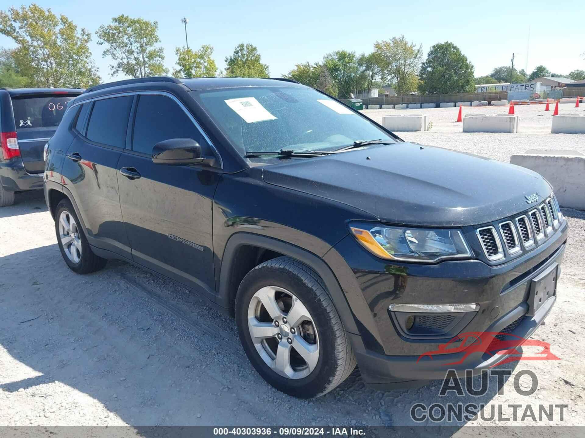 JEEP COMPASS 2018 - 3C4NJCBB7JT502317