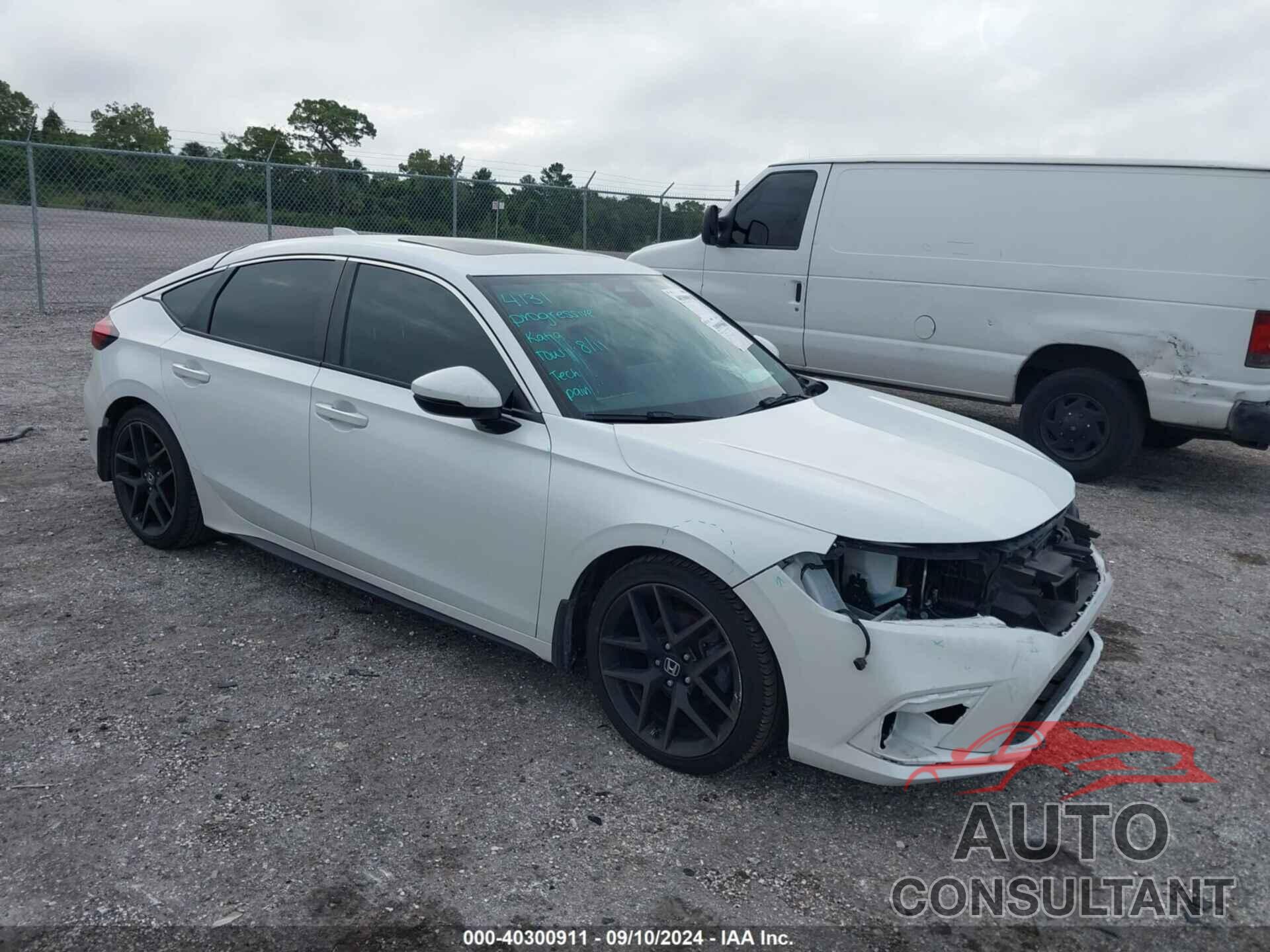 HONDA CIVIC 2023 - 19XFL1G88PE010182