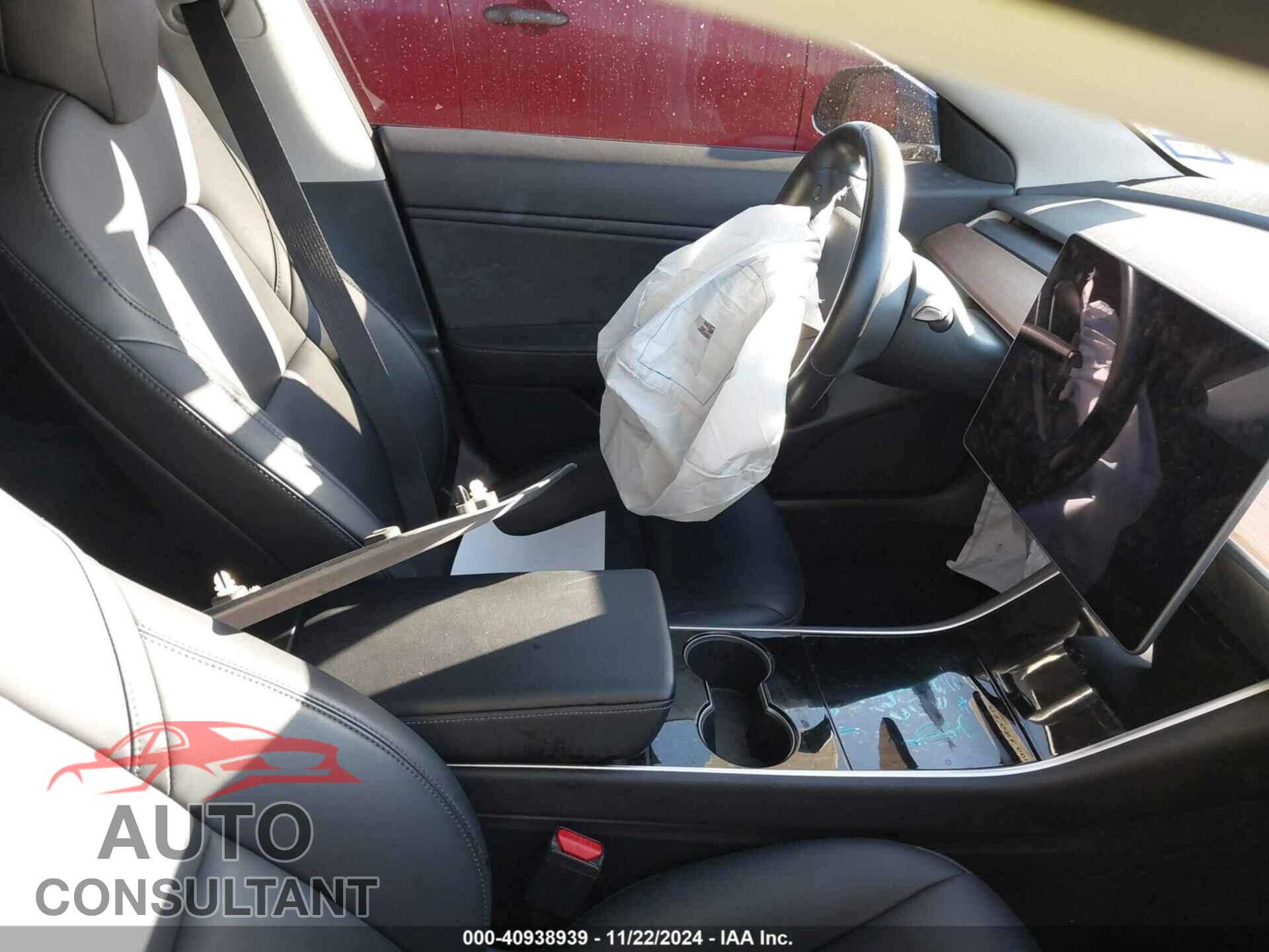 TESLA MODEL 3 2019 - 5YJ3E1EA4KF299521