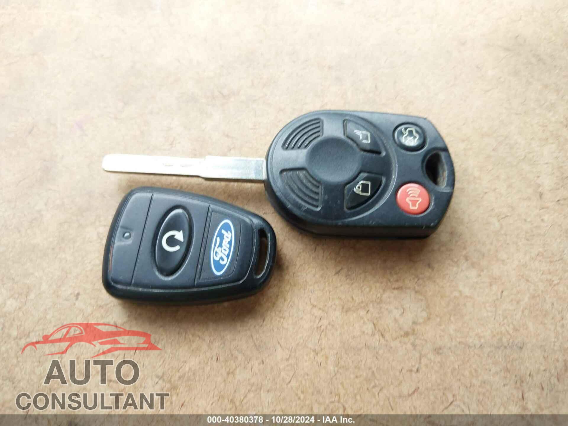 FORD FOCUS 2016 - 1FADP3F2XGL280855