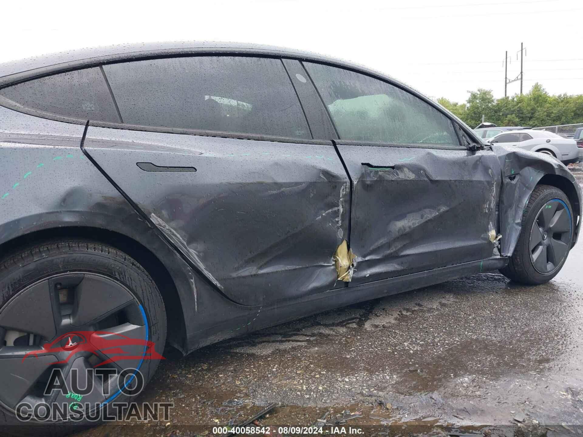 TESLA MODEL 3 2023 - 5YJ3E1EA4PF672337