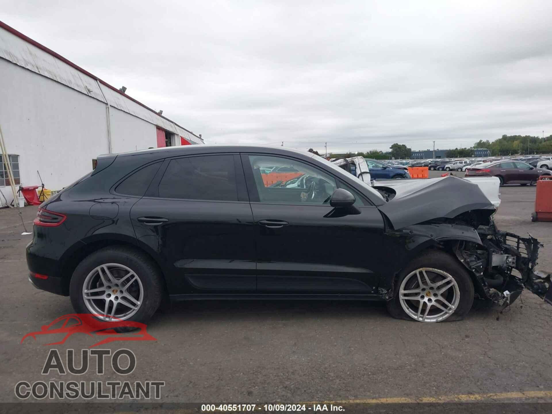 PORSCHE MACAN 2017 - WP1AA2A55HLB81743