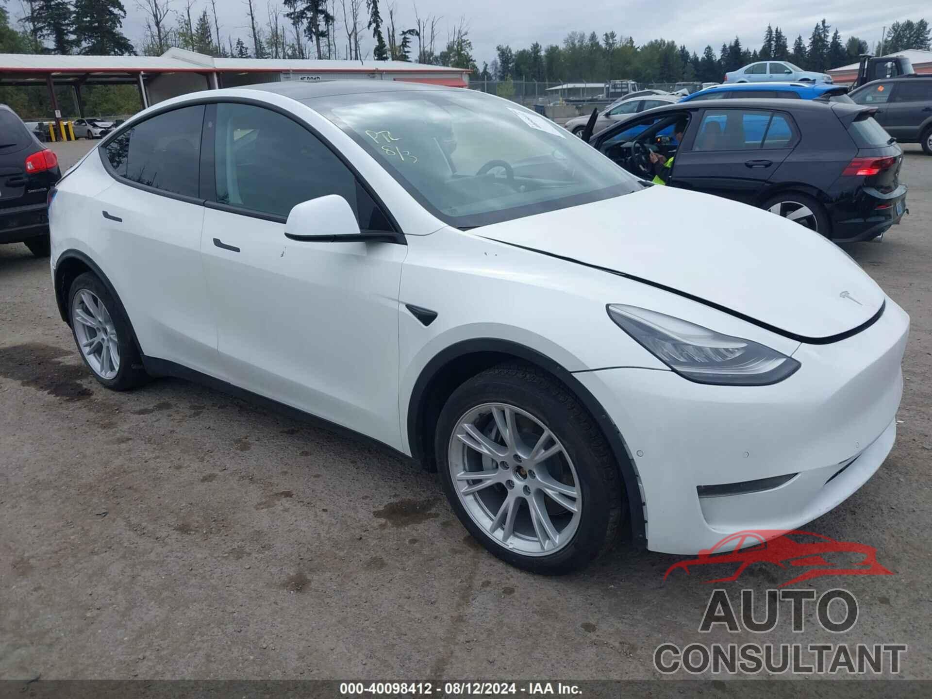 TESLA MODEL Y 2020 - 5YJYGDEE4LF016749