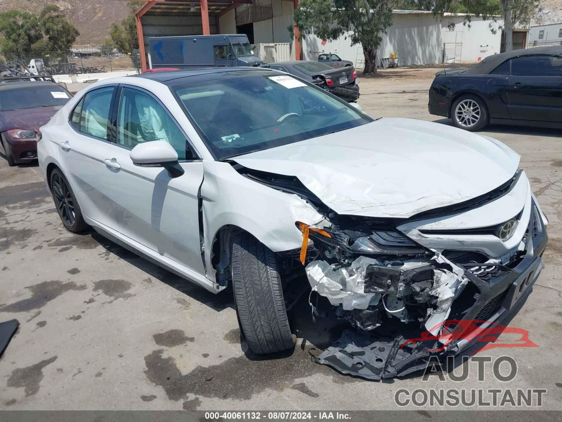 TOYOTA CAMRY 2022 - 4T1K61AK5NU007003