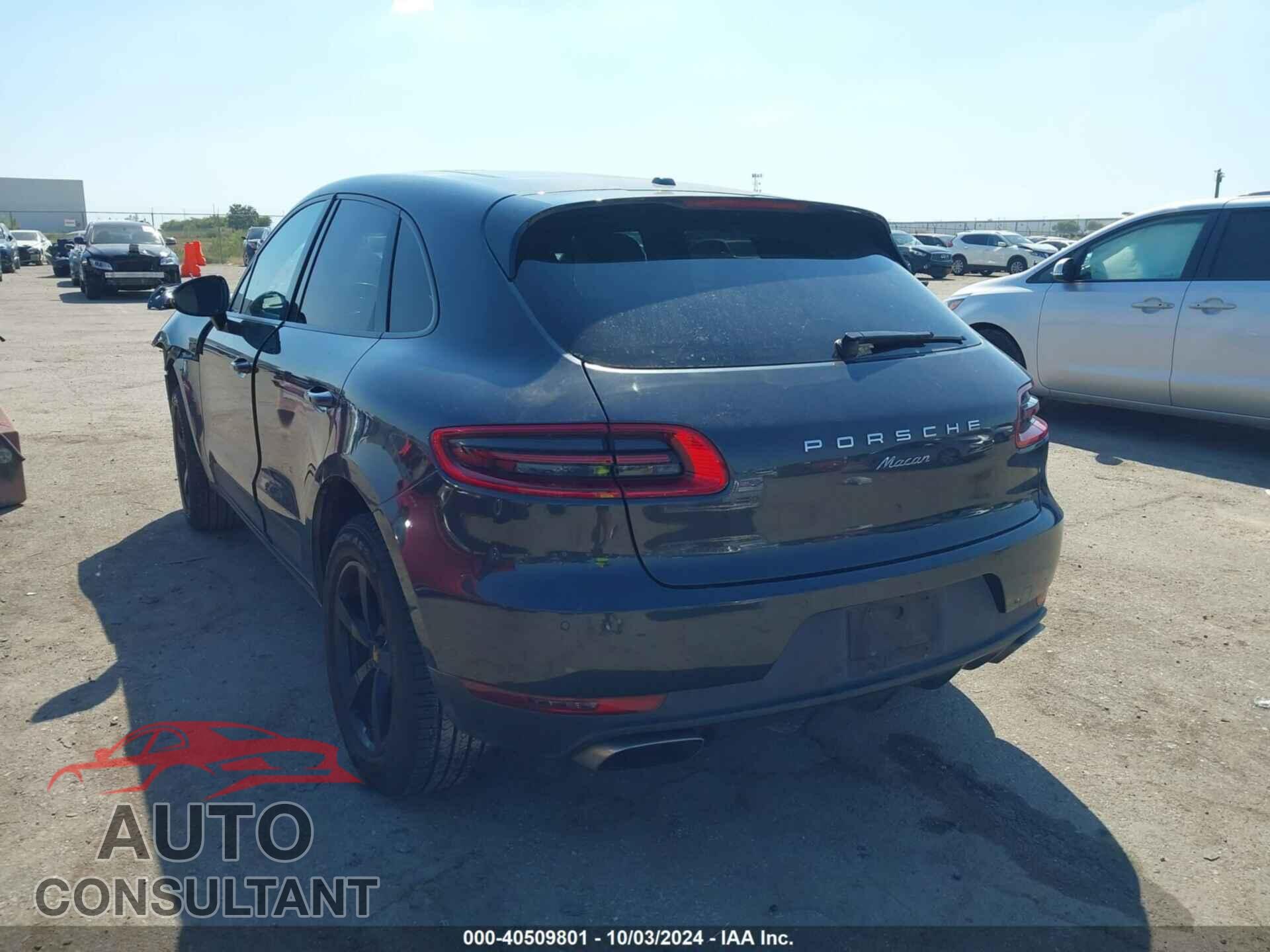 PORSCHE MACAN 2017 - WP1AA2A59HLB07631