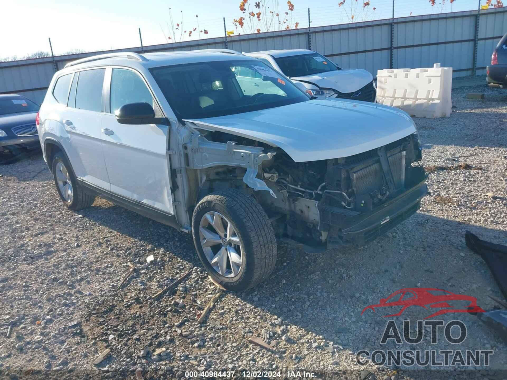 VOLKSWAGEN ATLAS 2018 - 1V2CR2CA5JC556600