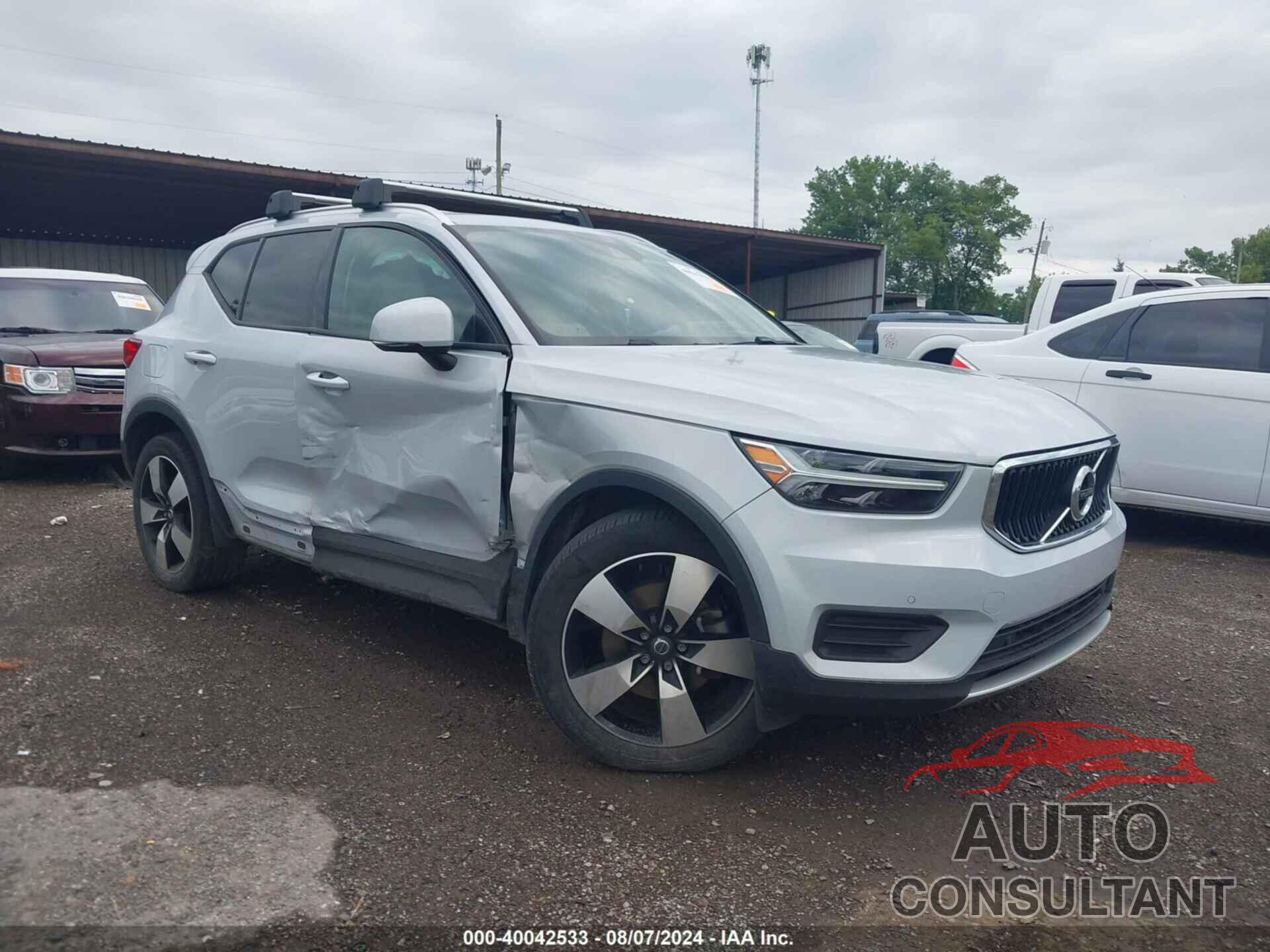 VOLVO XC40 2020 - YV4162UK8L2316570