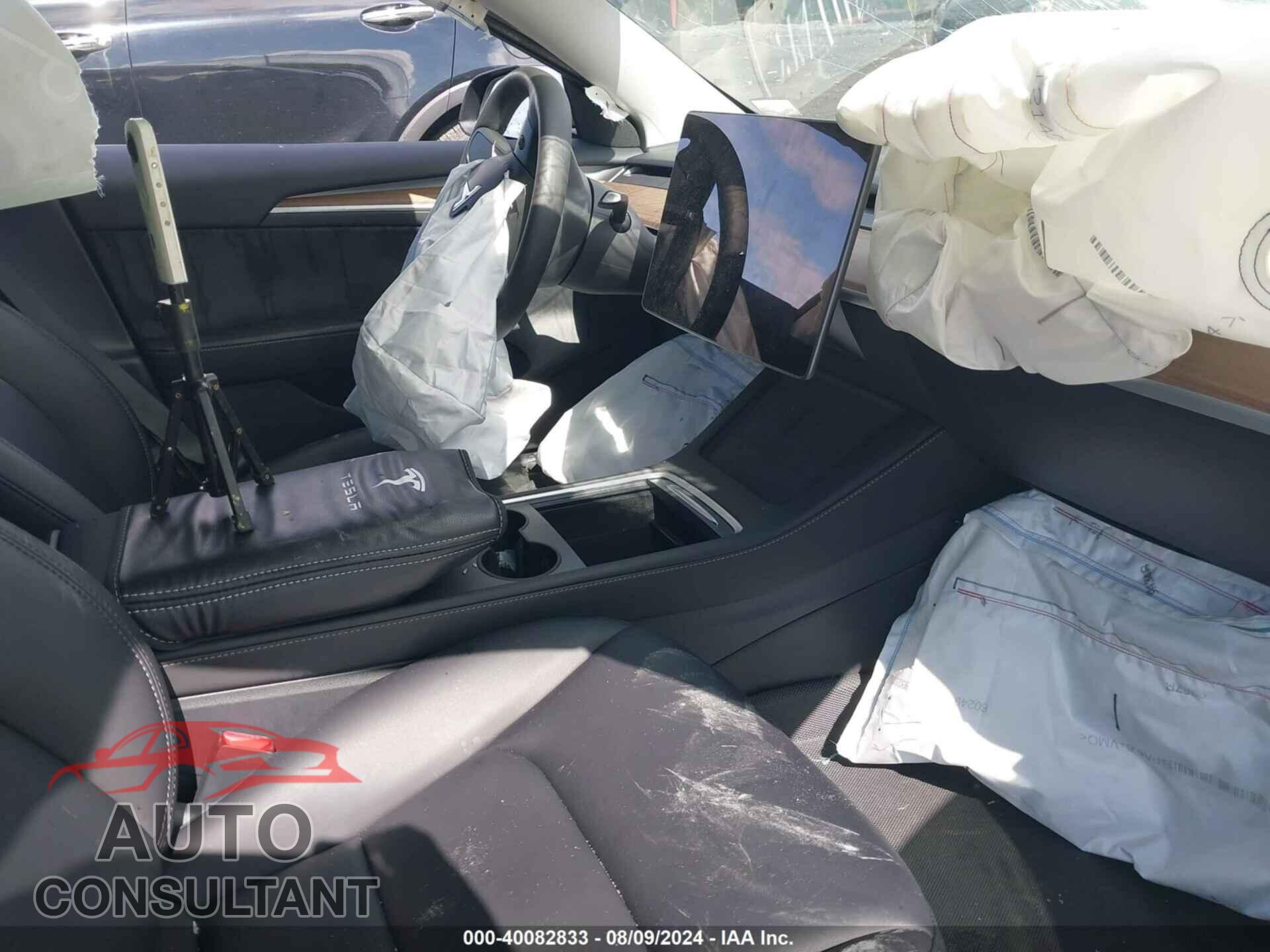 TESLA MODEL 3 2023 - 5YJ3E1EC3PF505789