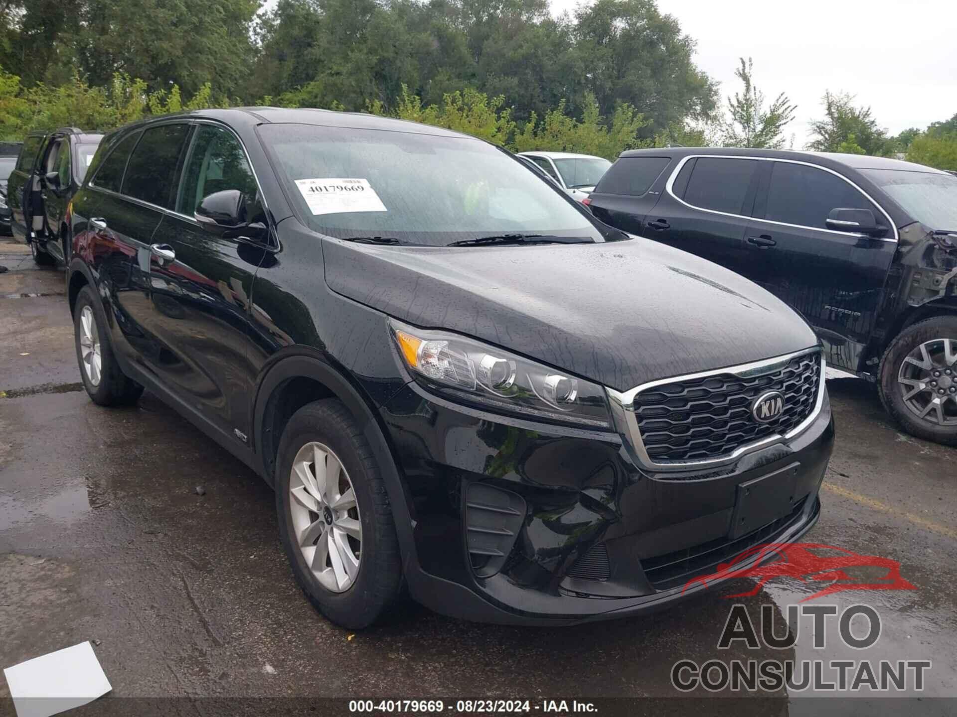 KIA SORENTO 2019 - 5XYPGDA31KG466155