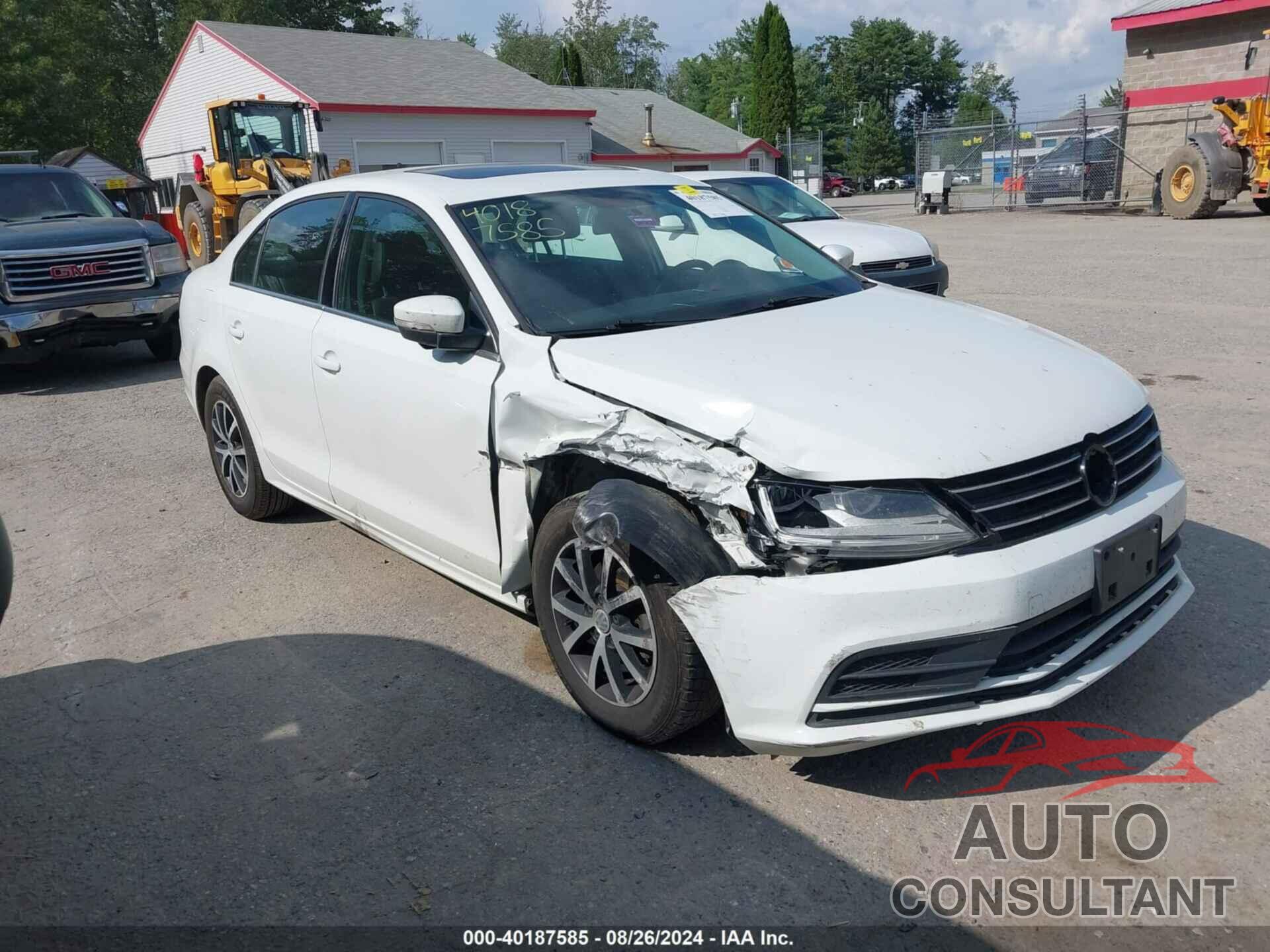 VOLKSWAGEN JETTA 2018 - 3VWDB7AJ9JM238503